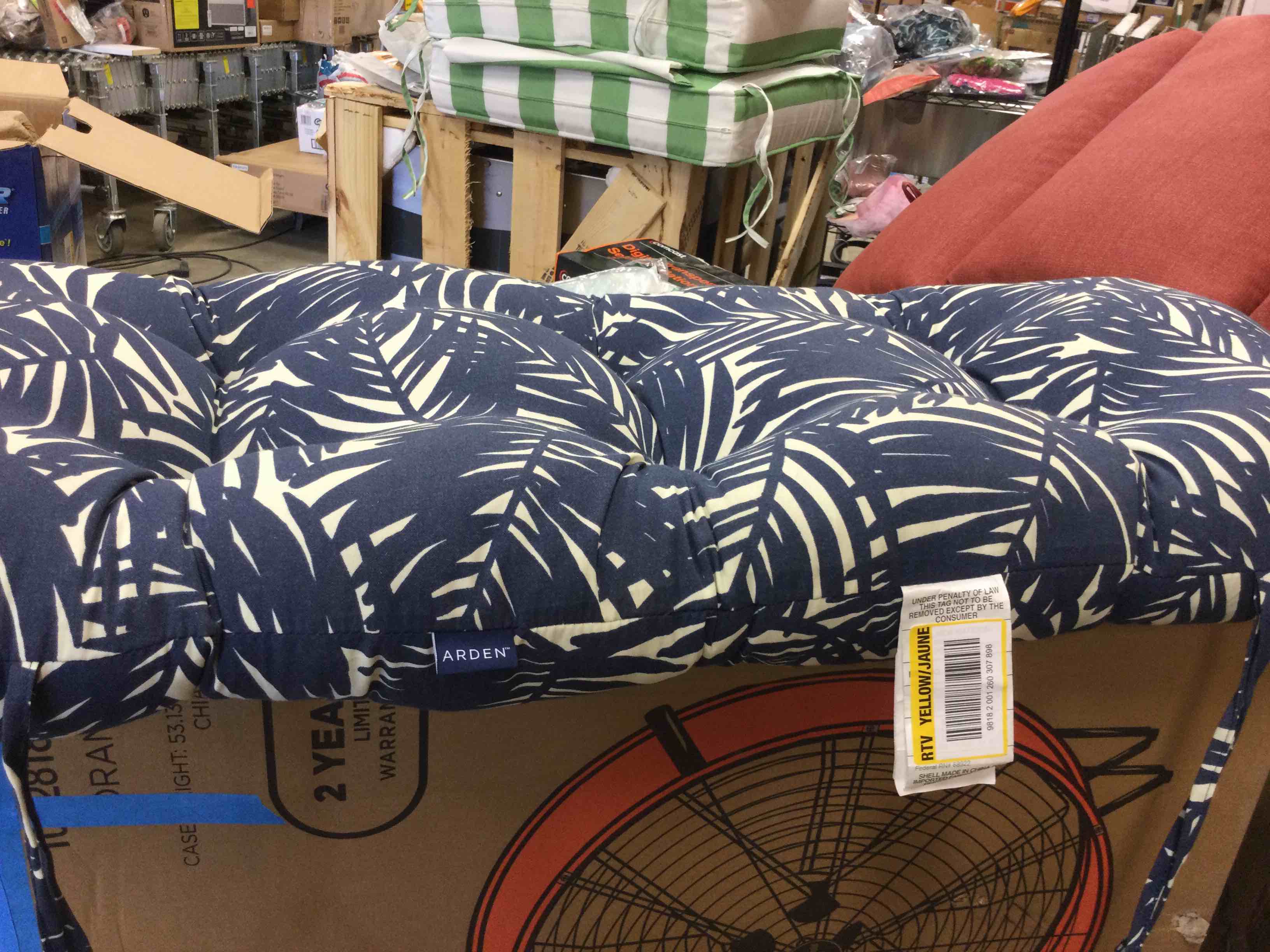 ARDEN earthFIBER Outdoor Wicker Settee Cushion, 41.5 x 18 - Navy Blue King Palm