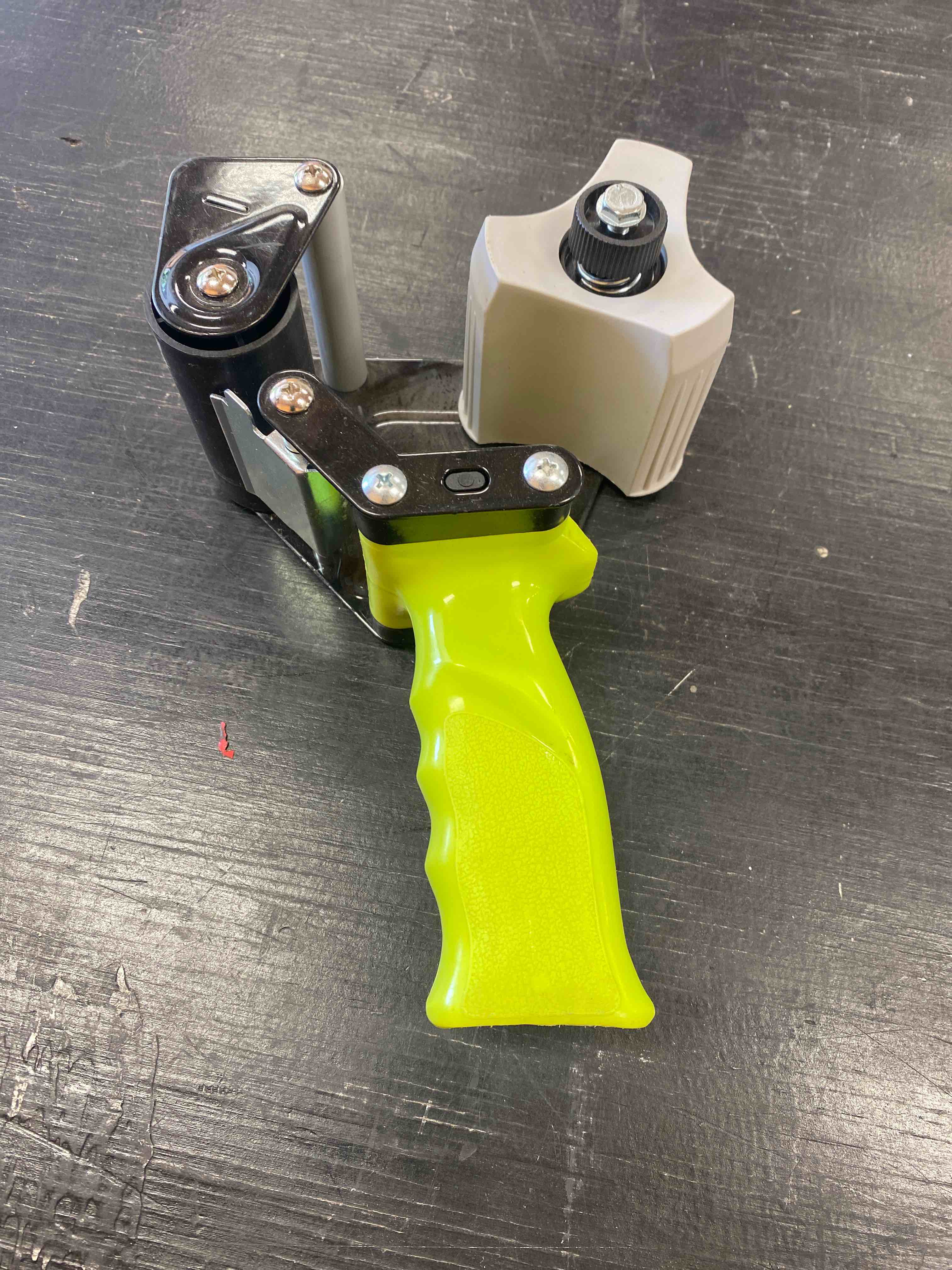 3 inch tape dispenser 