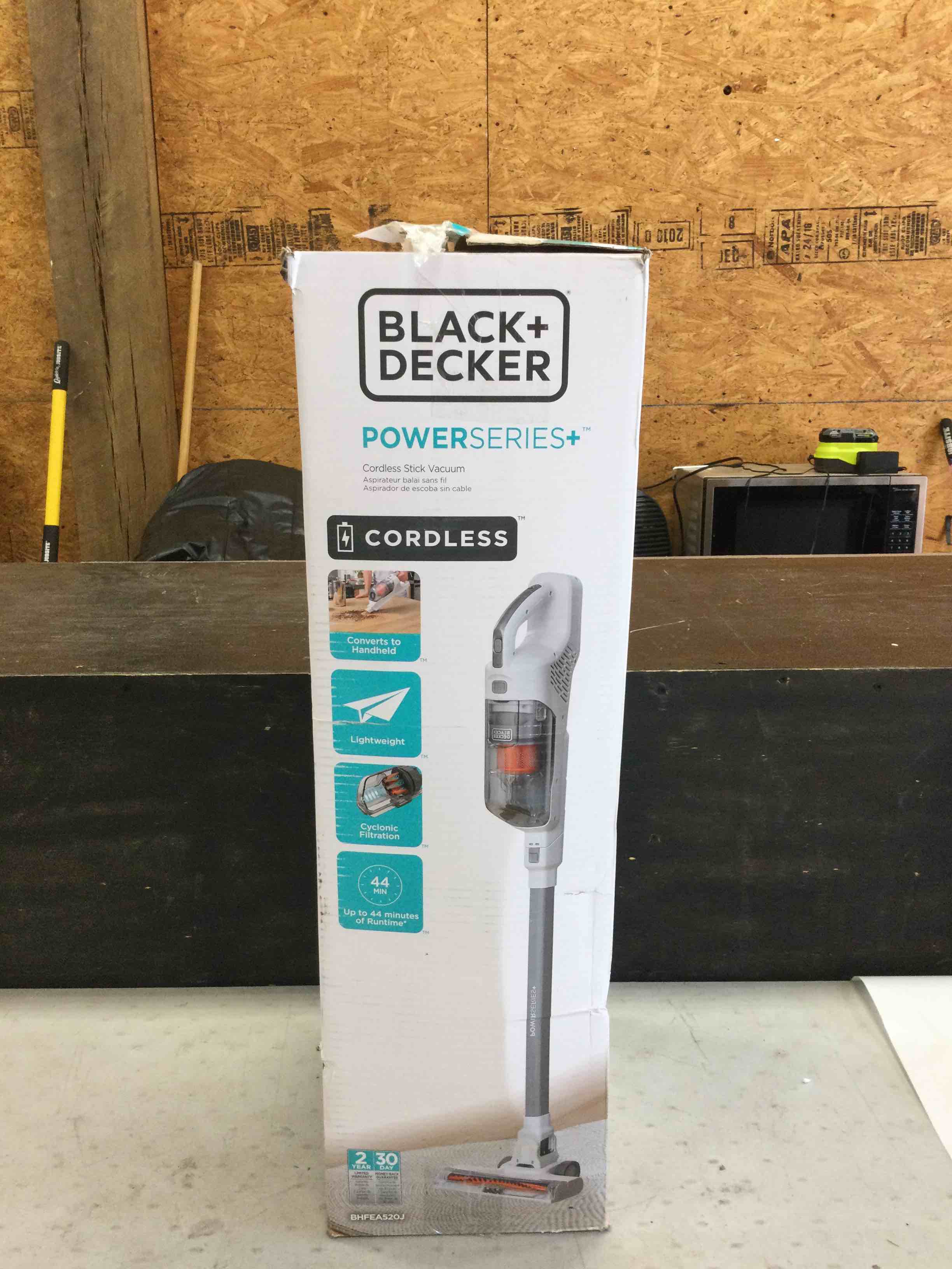 BLACK+DECKER POWERSERIES+ 20V MAX Cordless Stick Vacuum with LED Floor