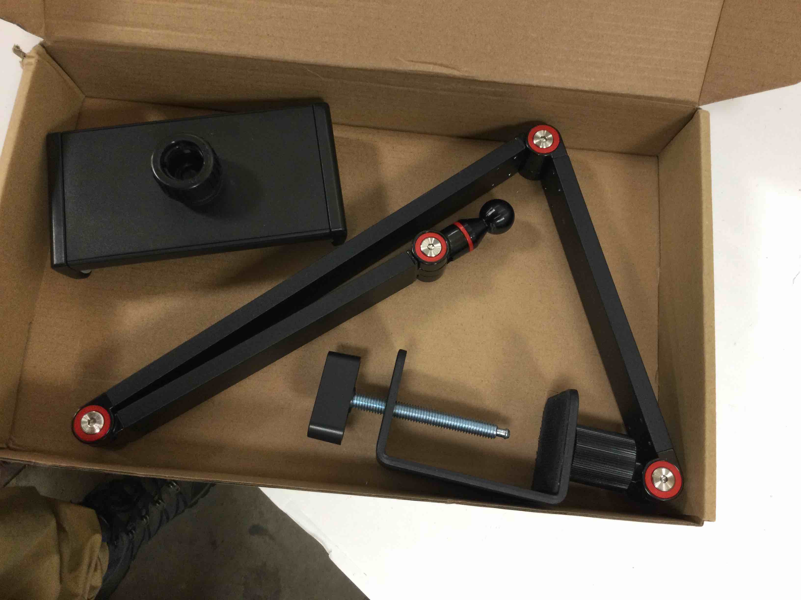 https://s3.amazonaws.com/lotting-images-prod/johnsoncity/ORG3937334_1744405578111.jpeg