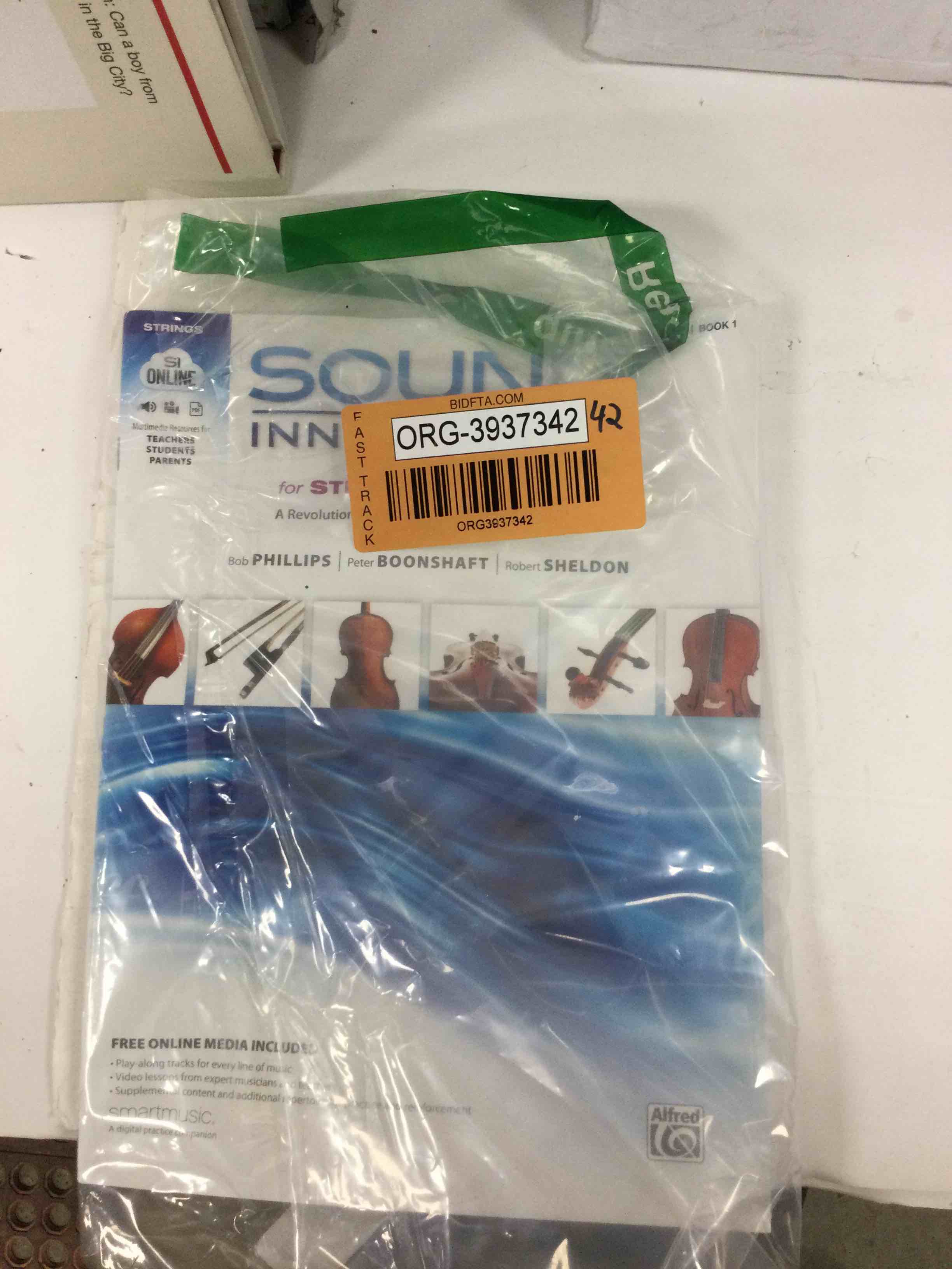 Sound Innovations for String Orchestra, Bk 1: A Revolutionary Method for Beginning Musicians (Cello)