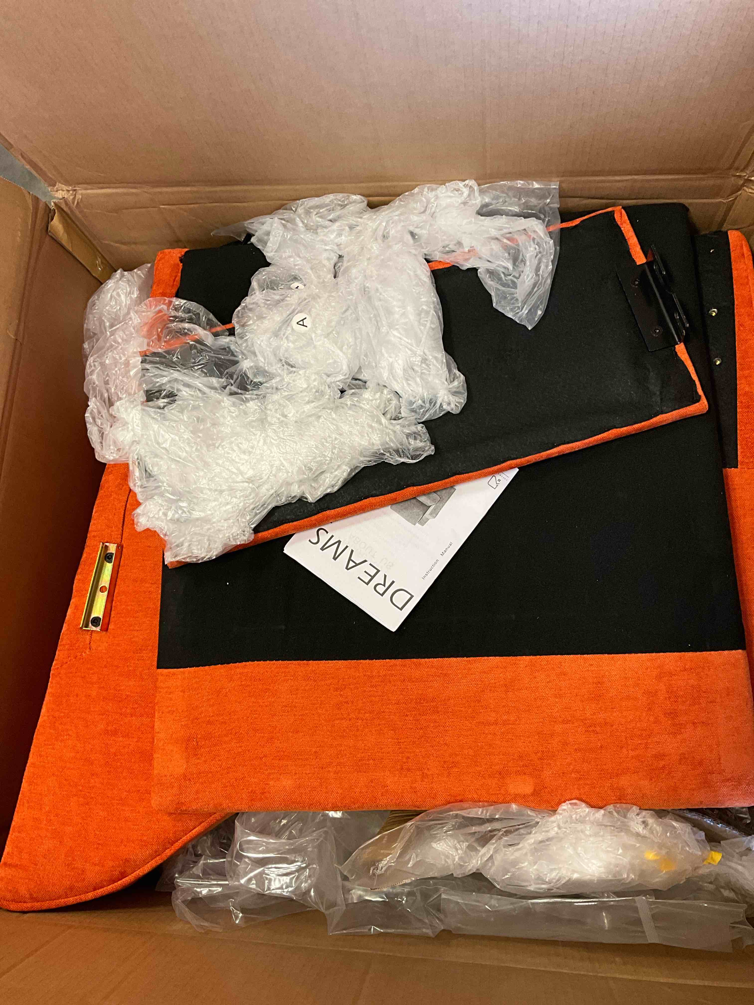 https://s3.amazonaws.com/lotting-images-prod/johnsoncity/PNK3575085_1773084358511.jpeg