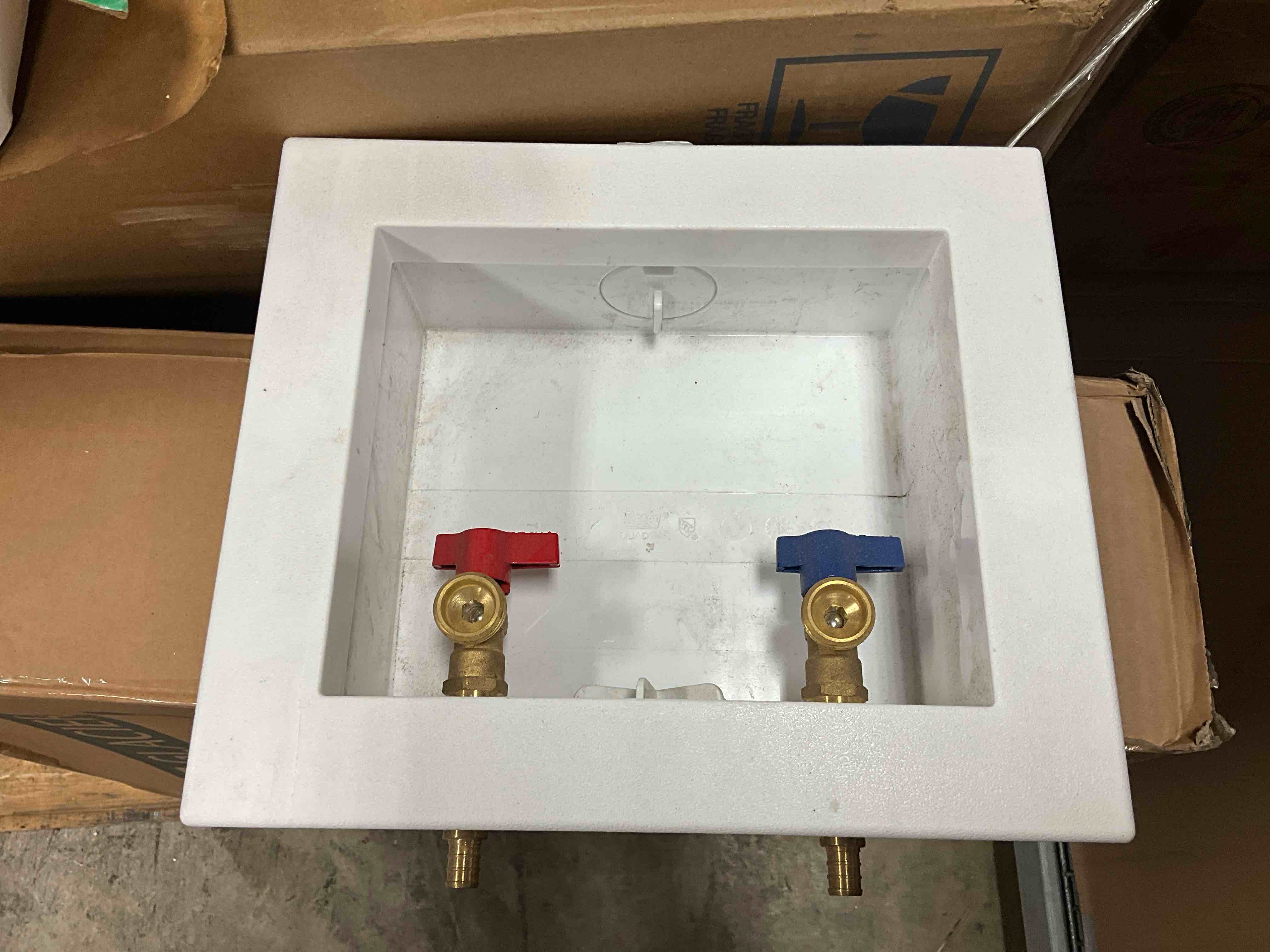 Condition photo showing New/Like New for oatey 38528-38532 outlet box wash mach .5 in. pex