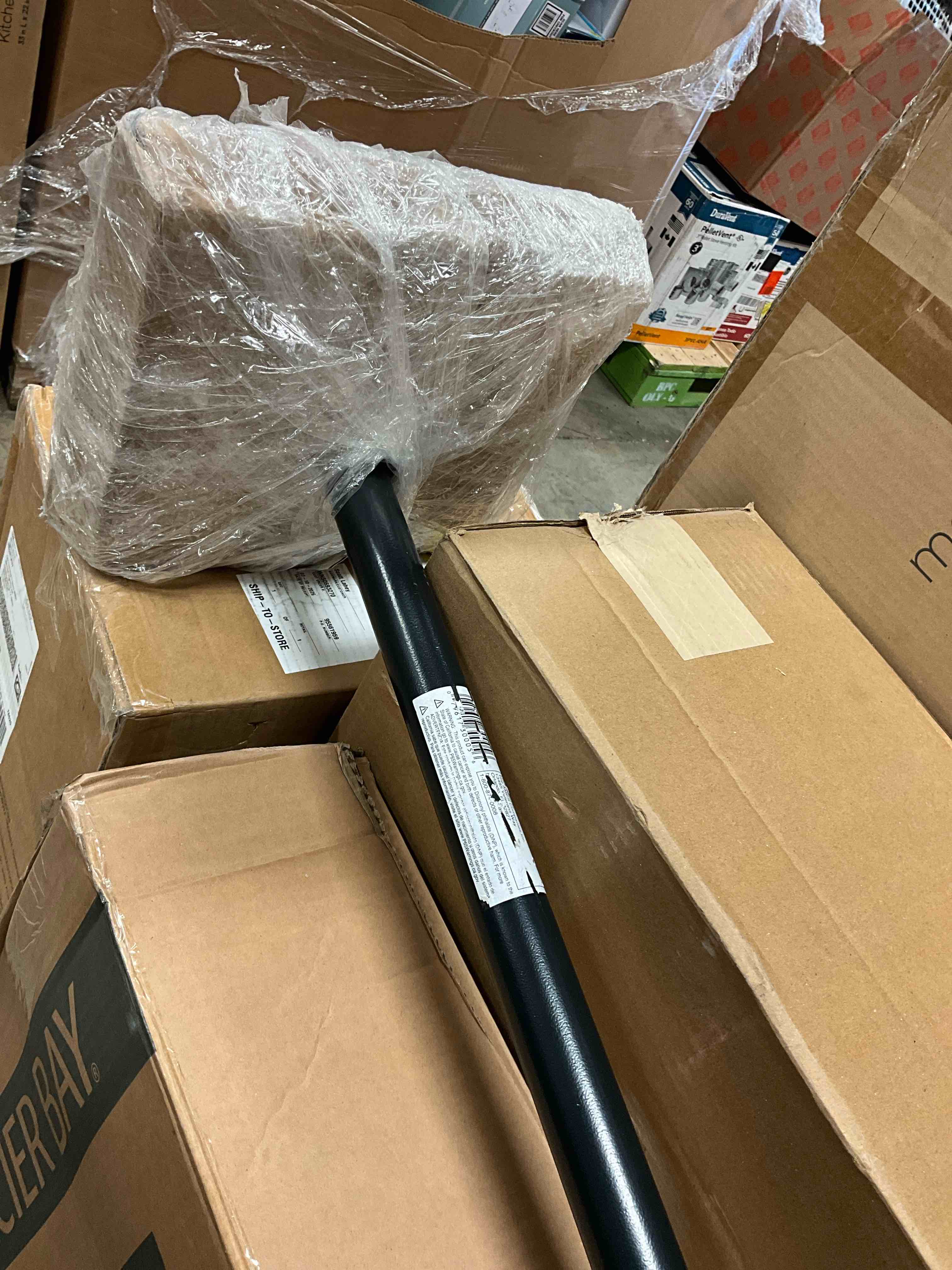 Condition photo showing New/Like New for razorback 30005 10" x 10" x 57" all-steel tamper