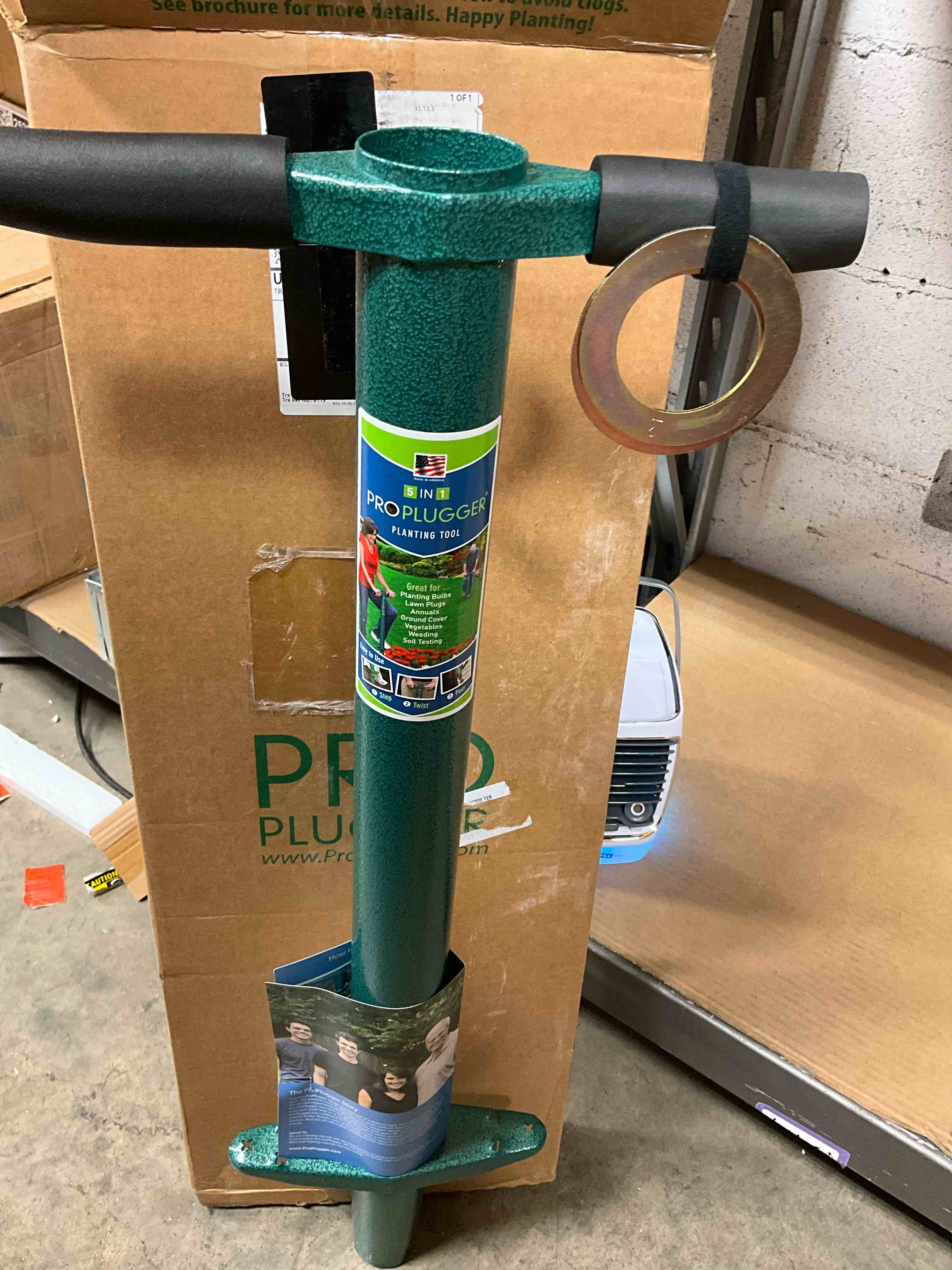 Condition photo showing New/Like New for 5-in-1 planting tool sod plugger, bulb and flower planter