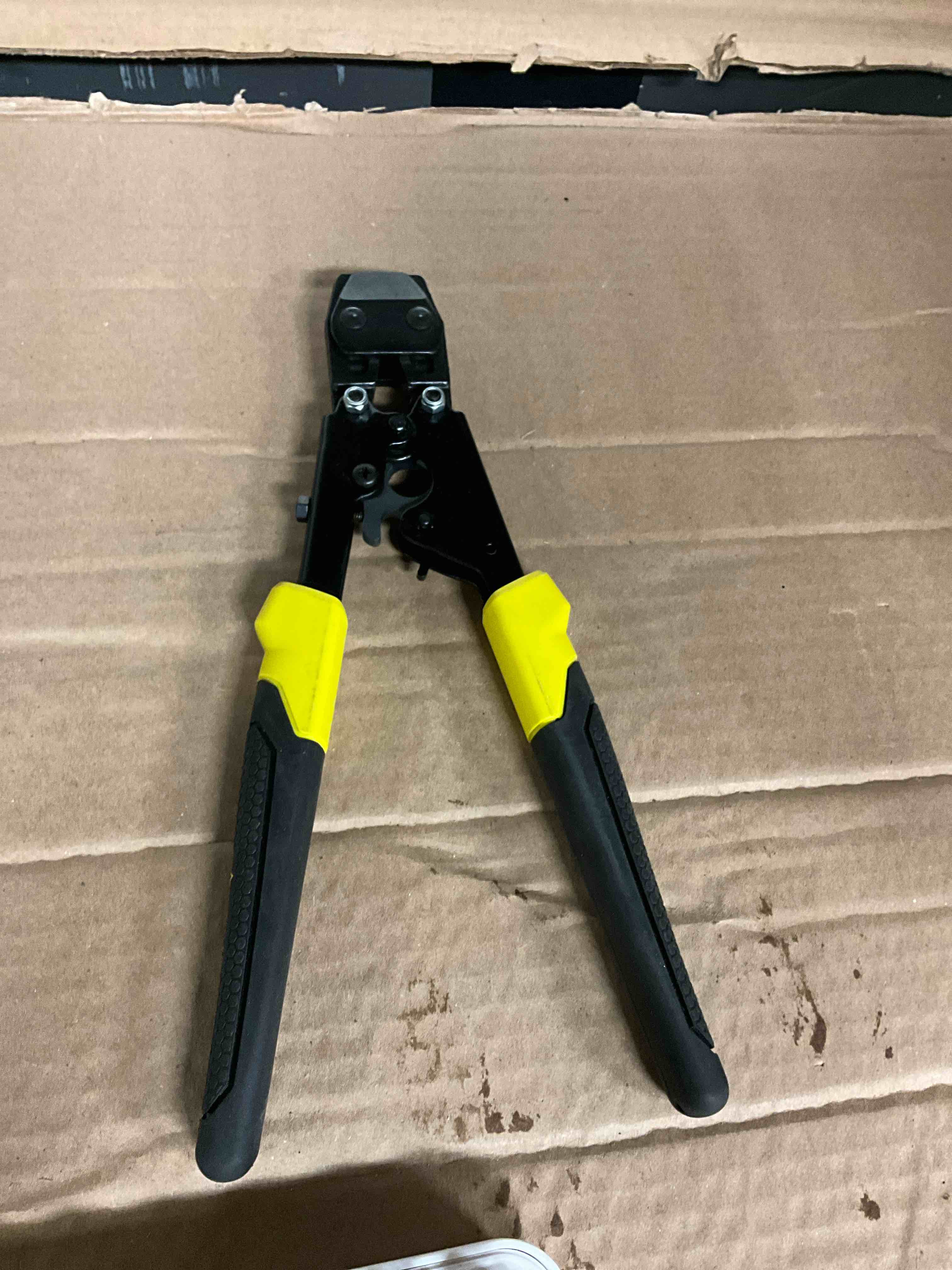 Condition photo showing New/Like New for 3/8 in., 1/2 in. and 3/4 in. pex-b quick-cinch clamp tool
