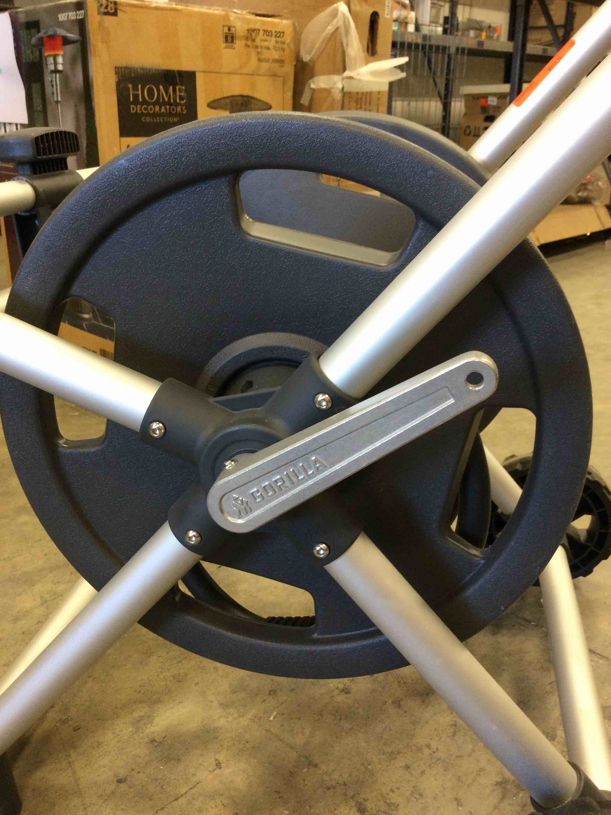 https://s3.amazonaws.com/lotting-images-prod/johnsoncity/PPE3451276_1757711202865.jpeg