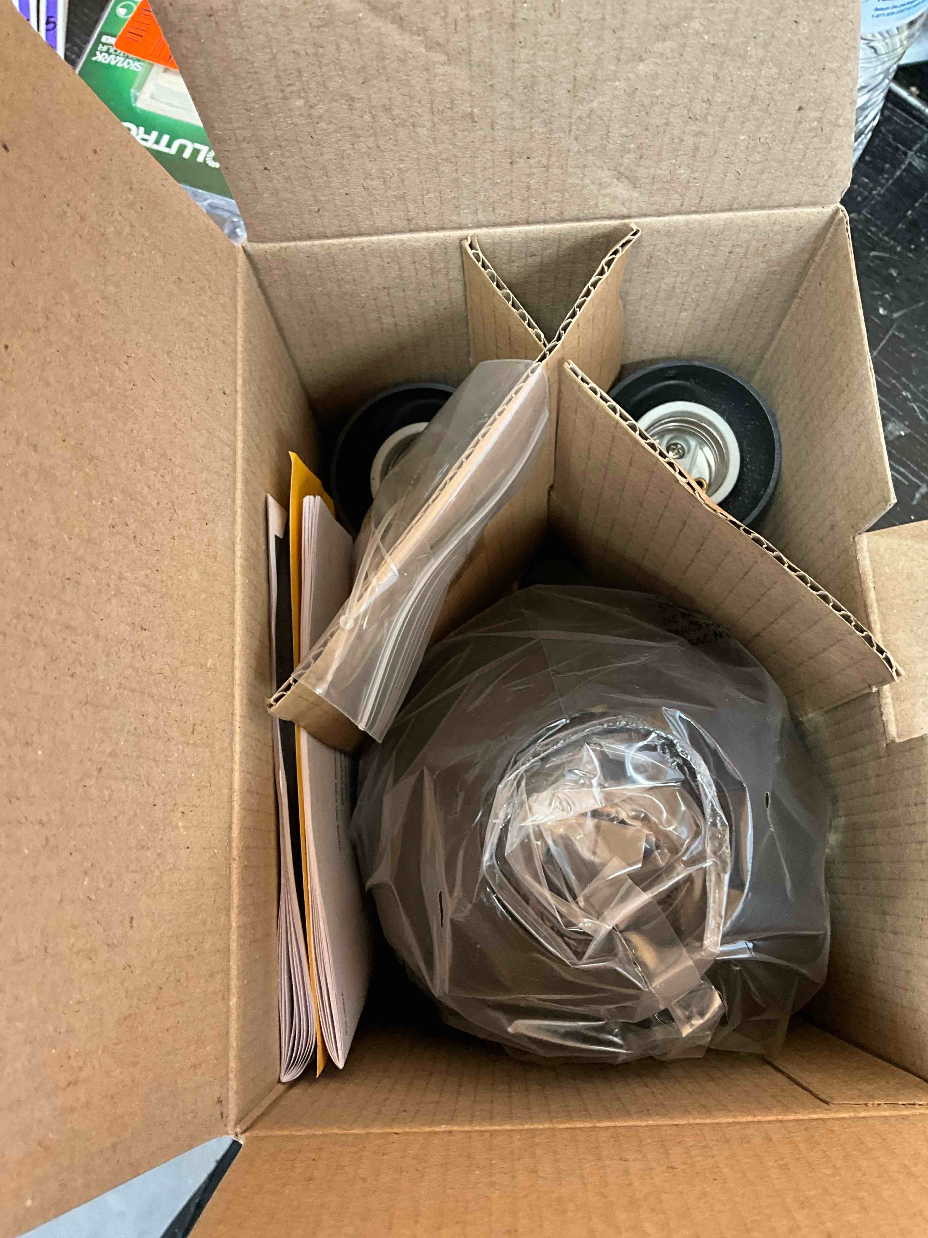 https://s3.amazonaws.com/lotting-images-prod/johnsoncity/PPE3451536_1760548608978.jpeg