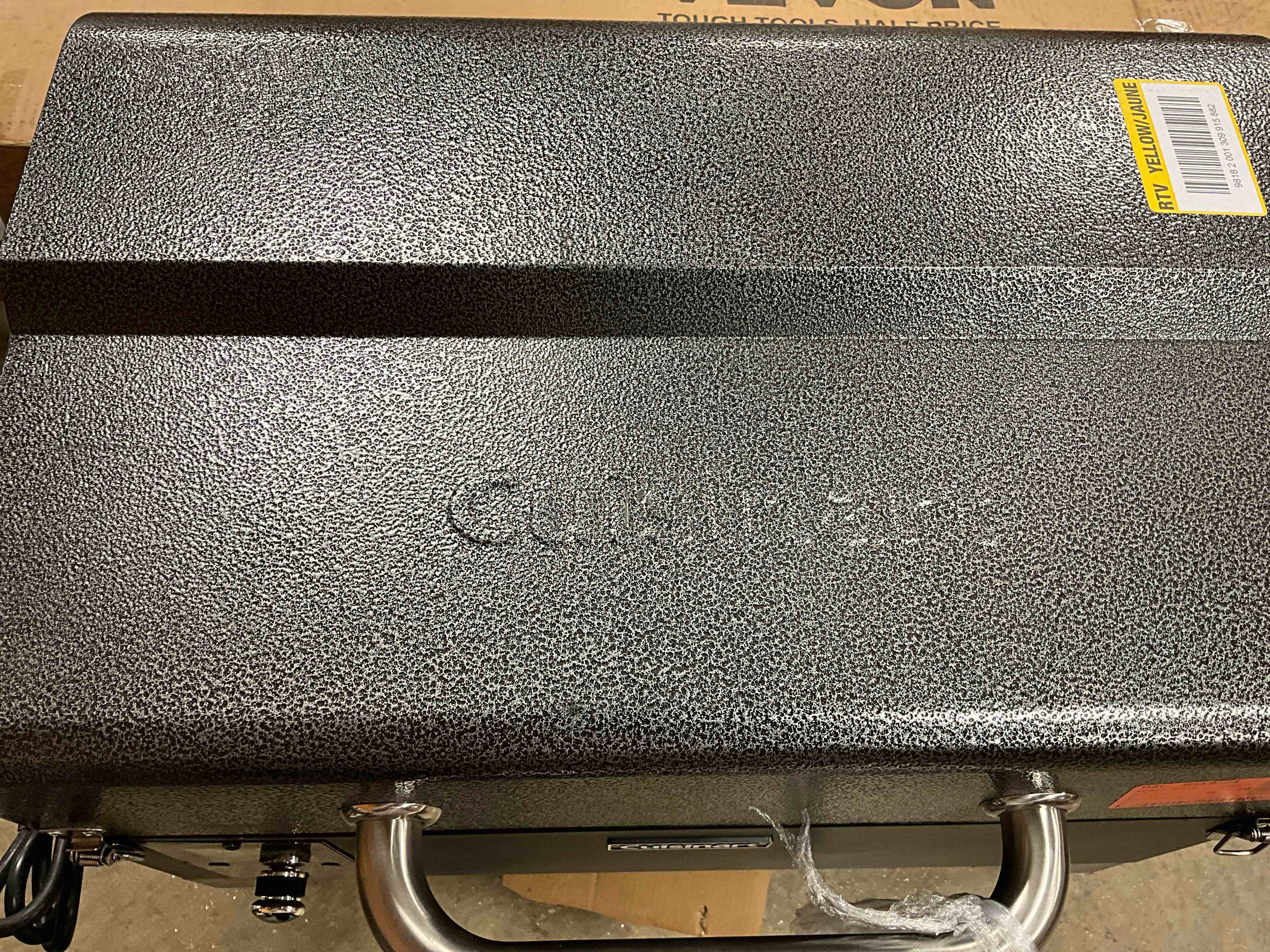 Get Your Bid In For Last Minute Christmas Gifts!