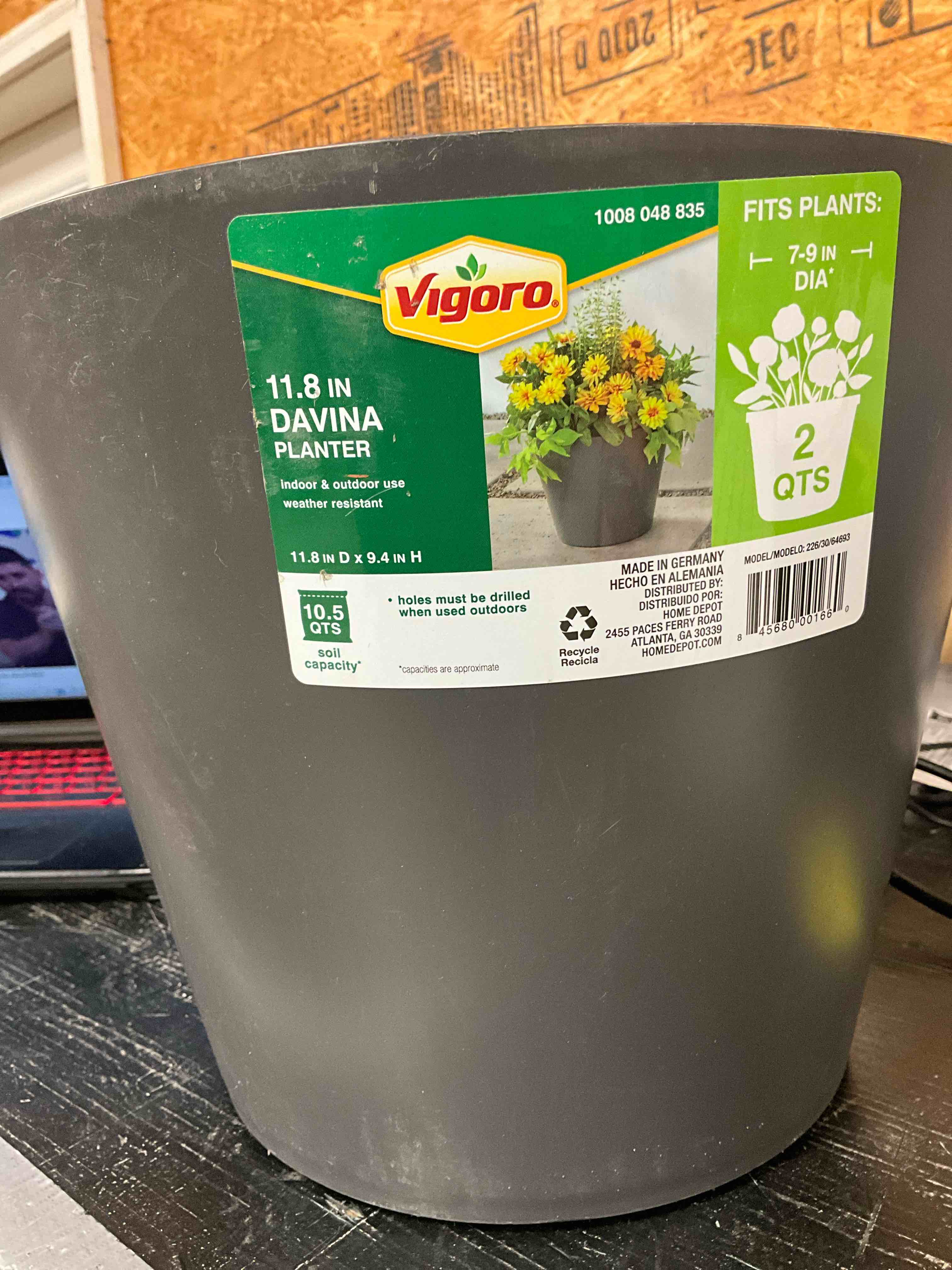 Condition photo showing New/Like New for 11.8 in. x 11.8 in. D x 9.4 in. H Davina Medium Nero Gray Resin Pot