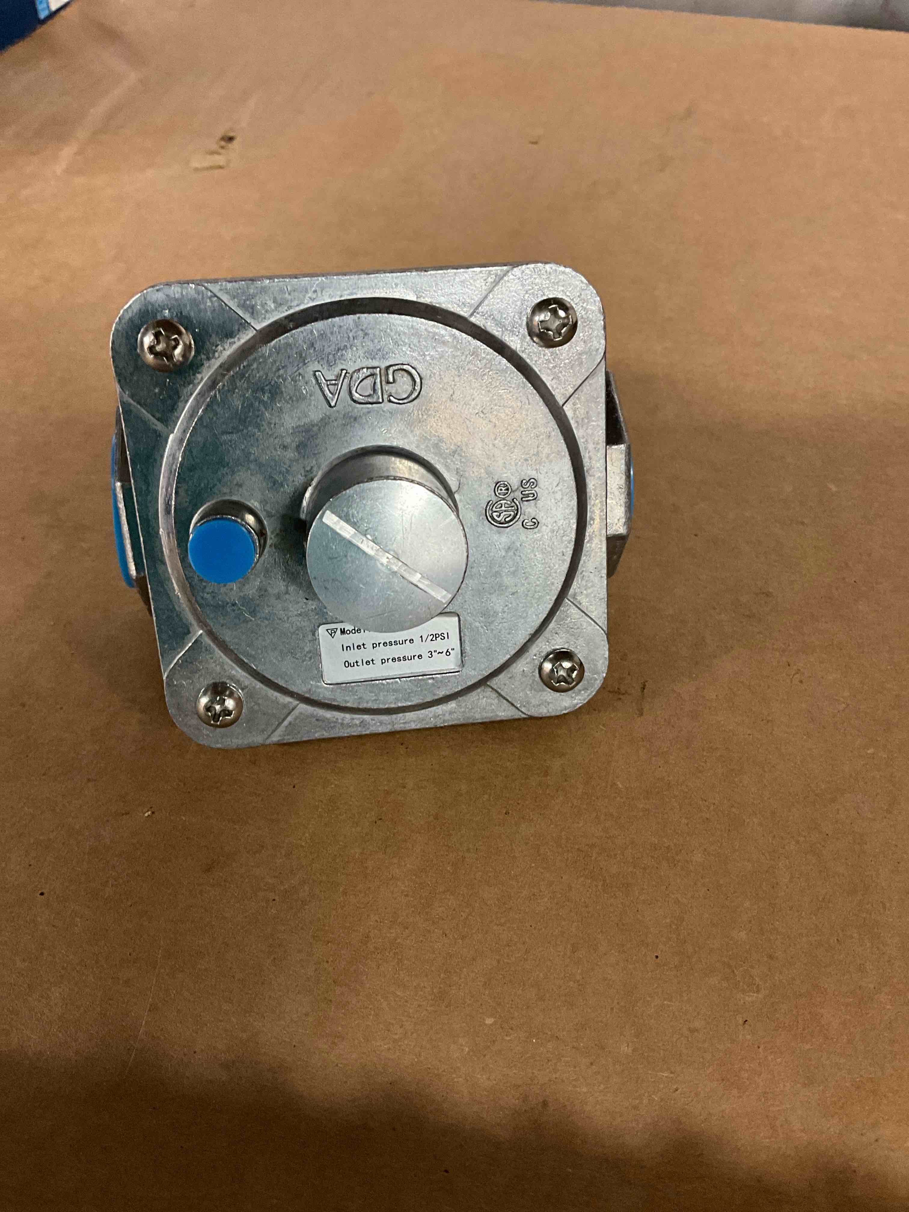 Condition photo showing New/Like New for Natural Gas Adjustable Regulator for Gas Fire Pits, Fireplaces Grills. 3 in. WC to 6 in. WC Output, 1/2 in. NPT Fittings