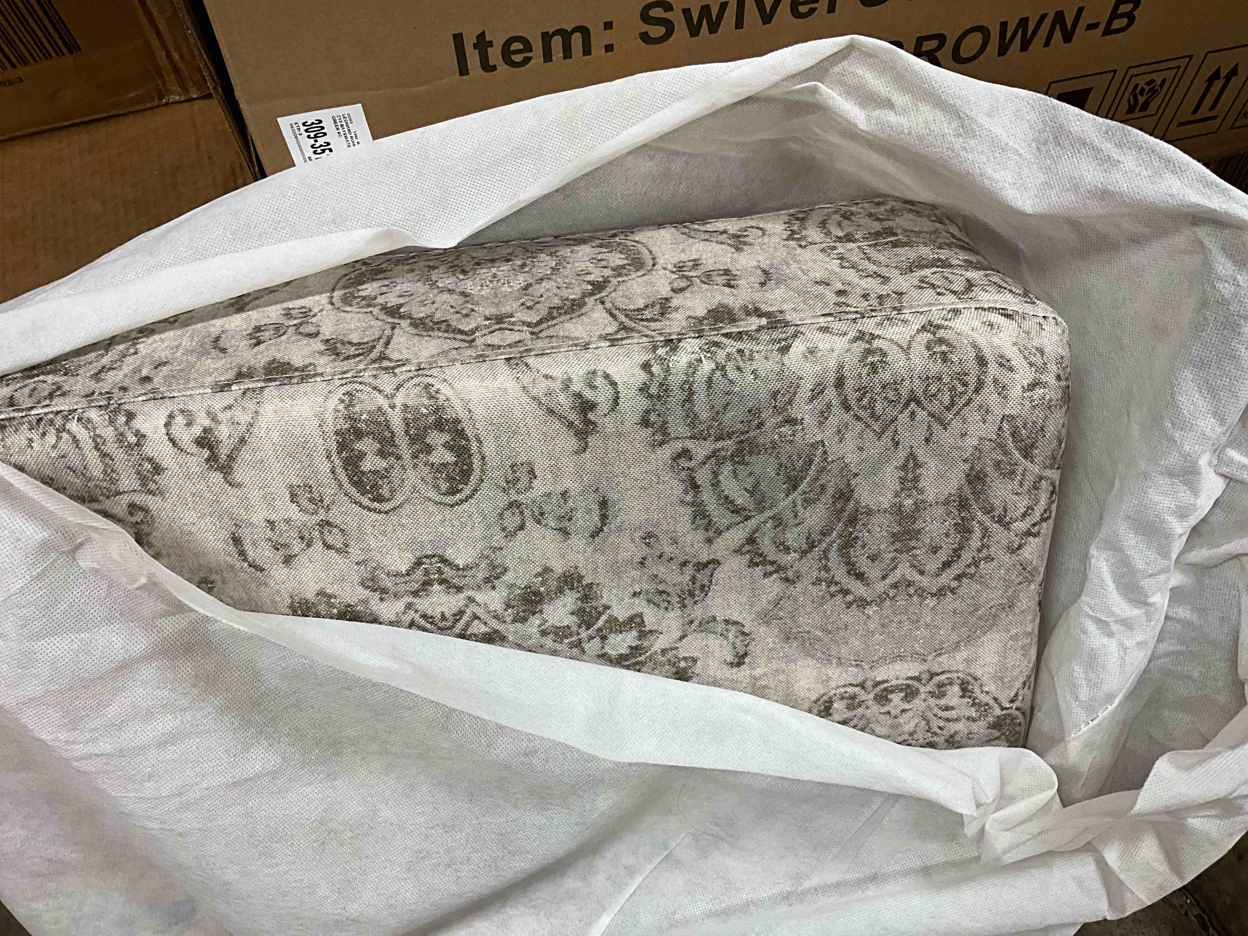 https://s3.amazonaws.com/lotting-images-prod/johnsoncity/PPE3452285_1777060959791.jpeg