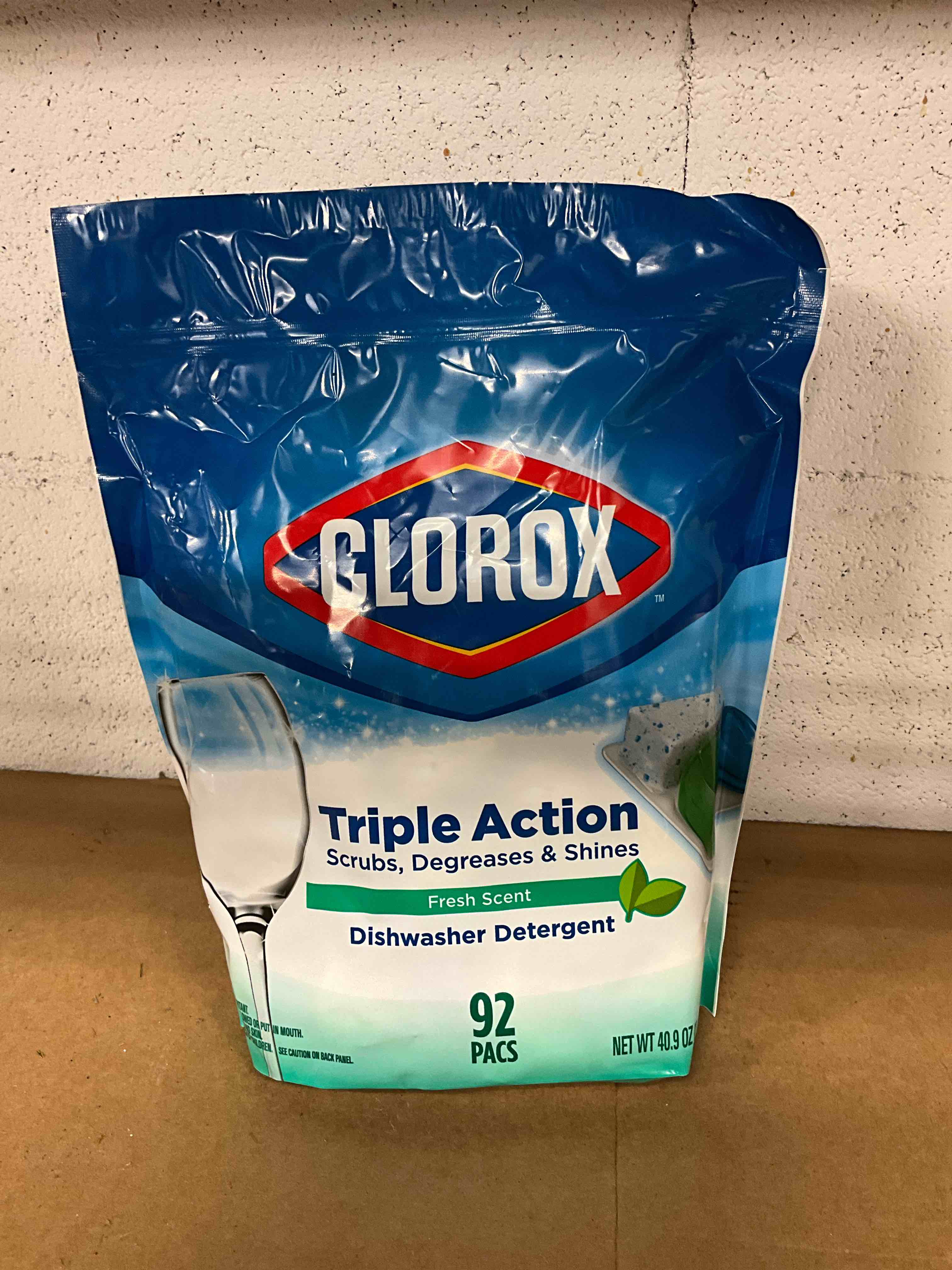 Condition photo showing New/Like New for clorox triple action dishwasher detergent pacs, 92 count dishwashing pacs, fresh scent