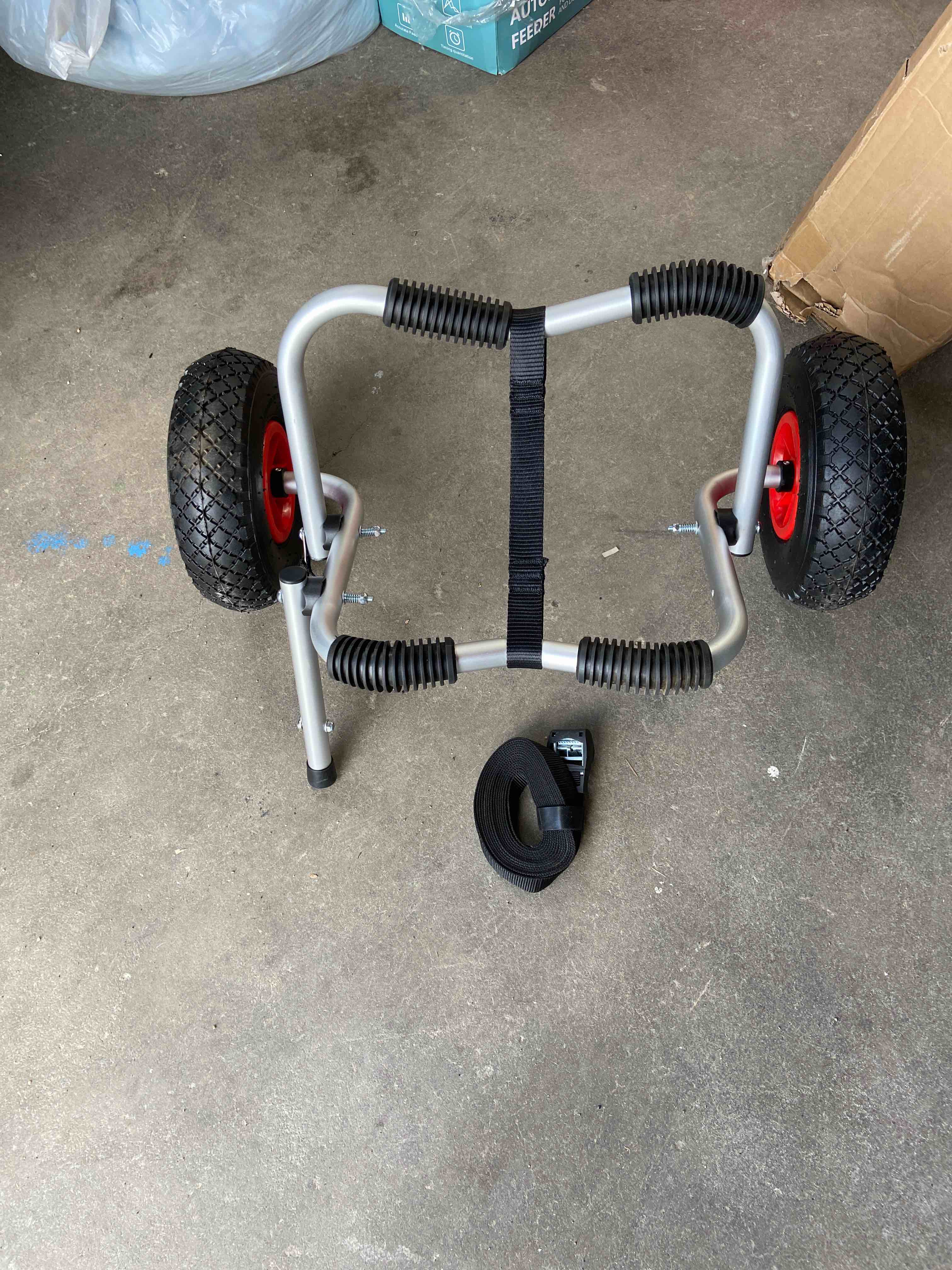 Kayak / canoe carrier cart