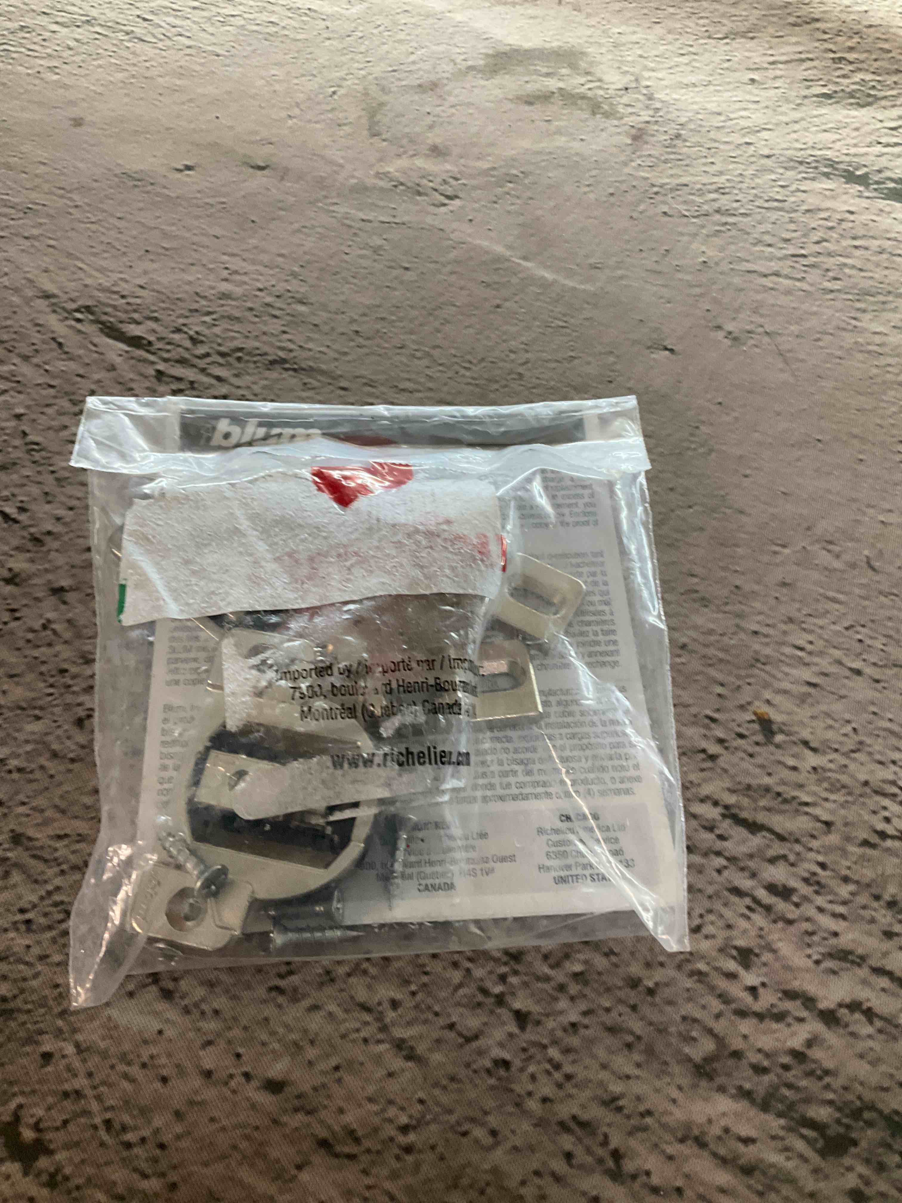 https://s3.amazonaws.com/lotting-images-prod/johnsoncity/RED1785147_1686603558057.jpeg