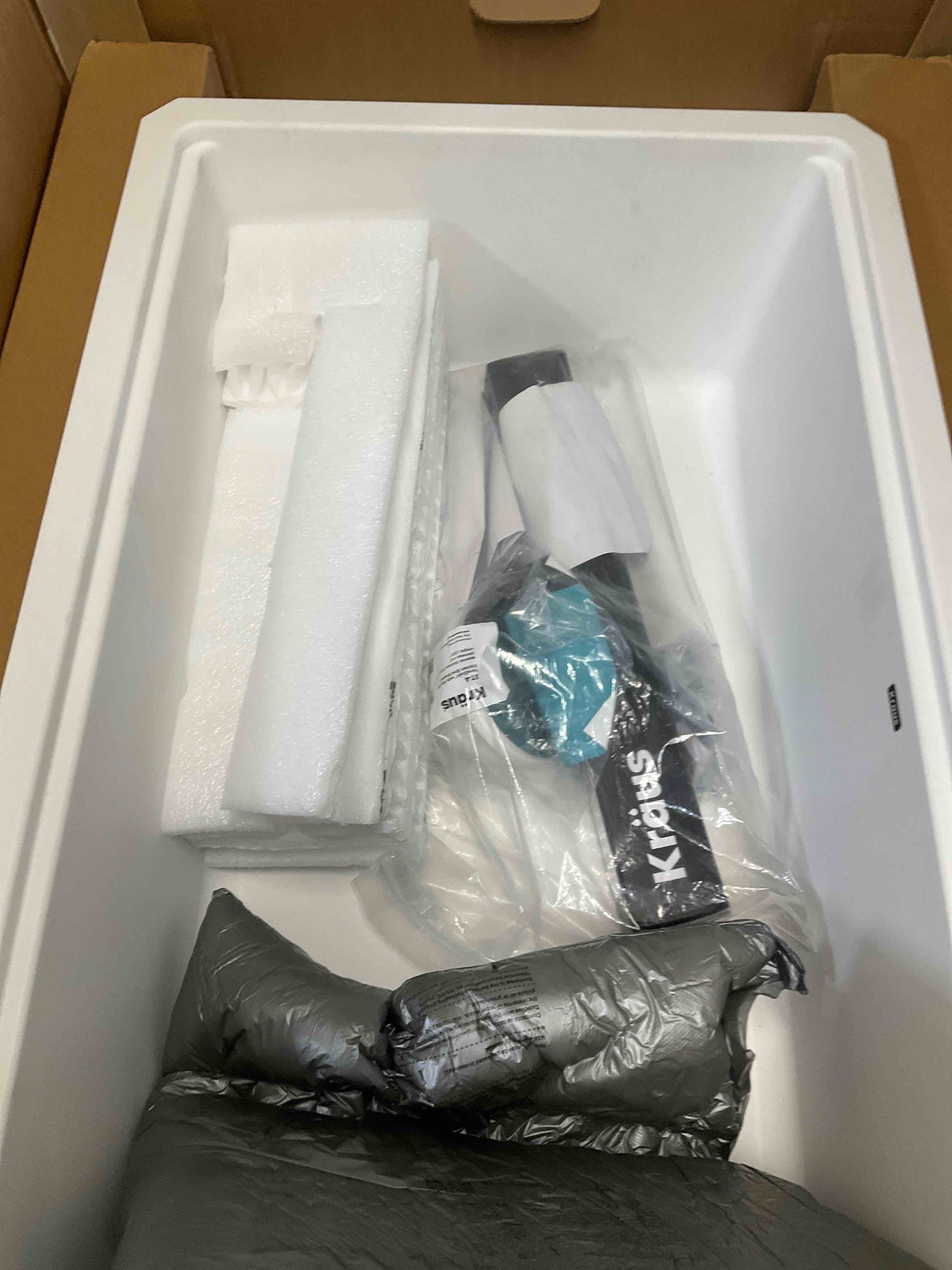 https://s3.amazonaws.com/lotting-images-prod/johnsoncity/RED1785157_1686600351343.jpeg