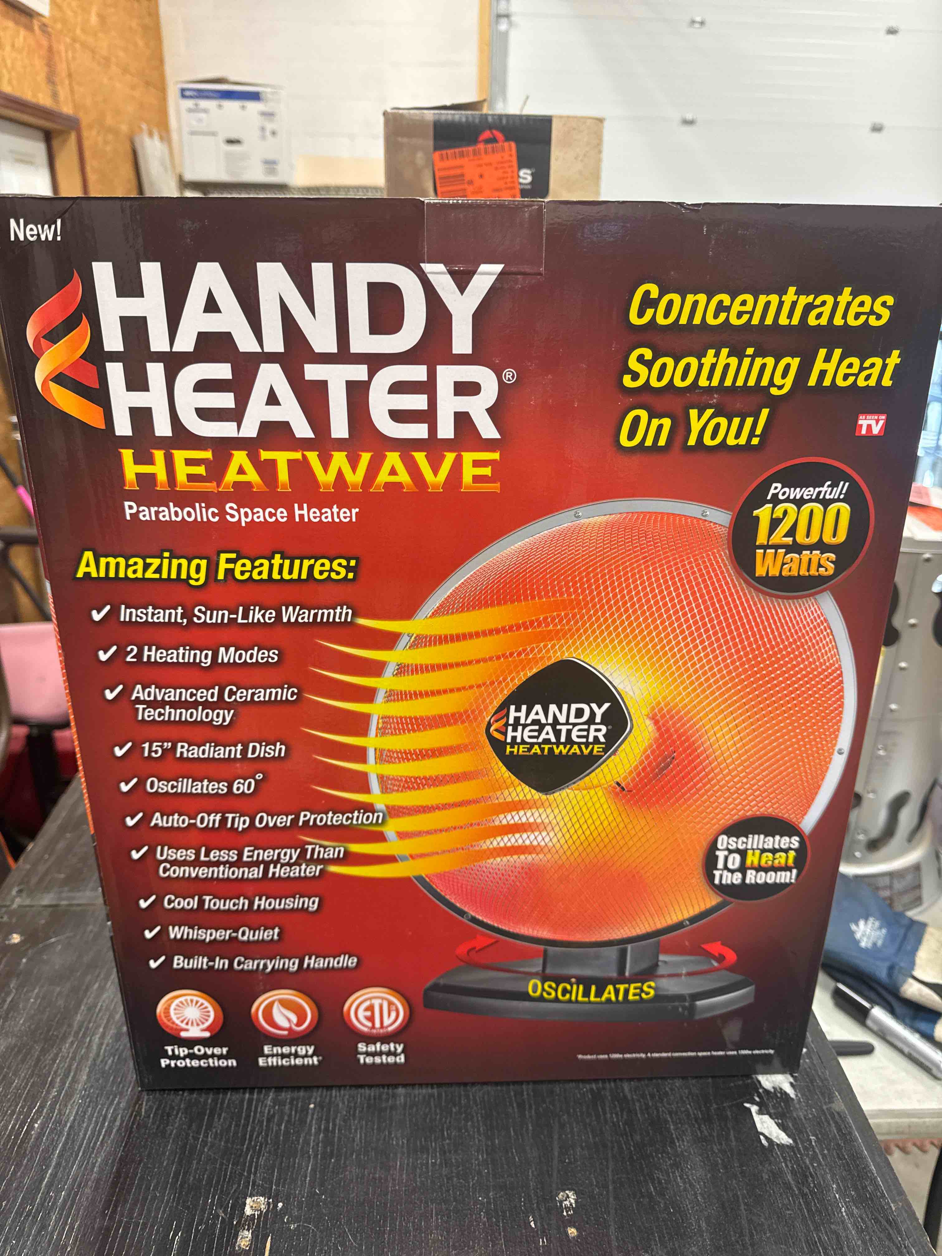 HANDY HEATER 1200-Watt Oscillating Parabolic Heater, Black