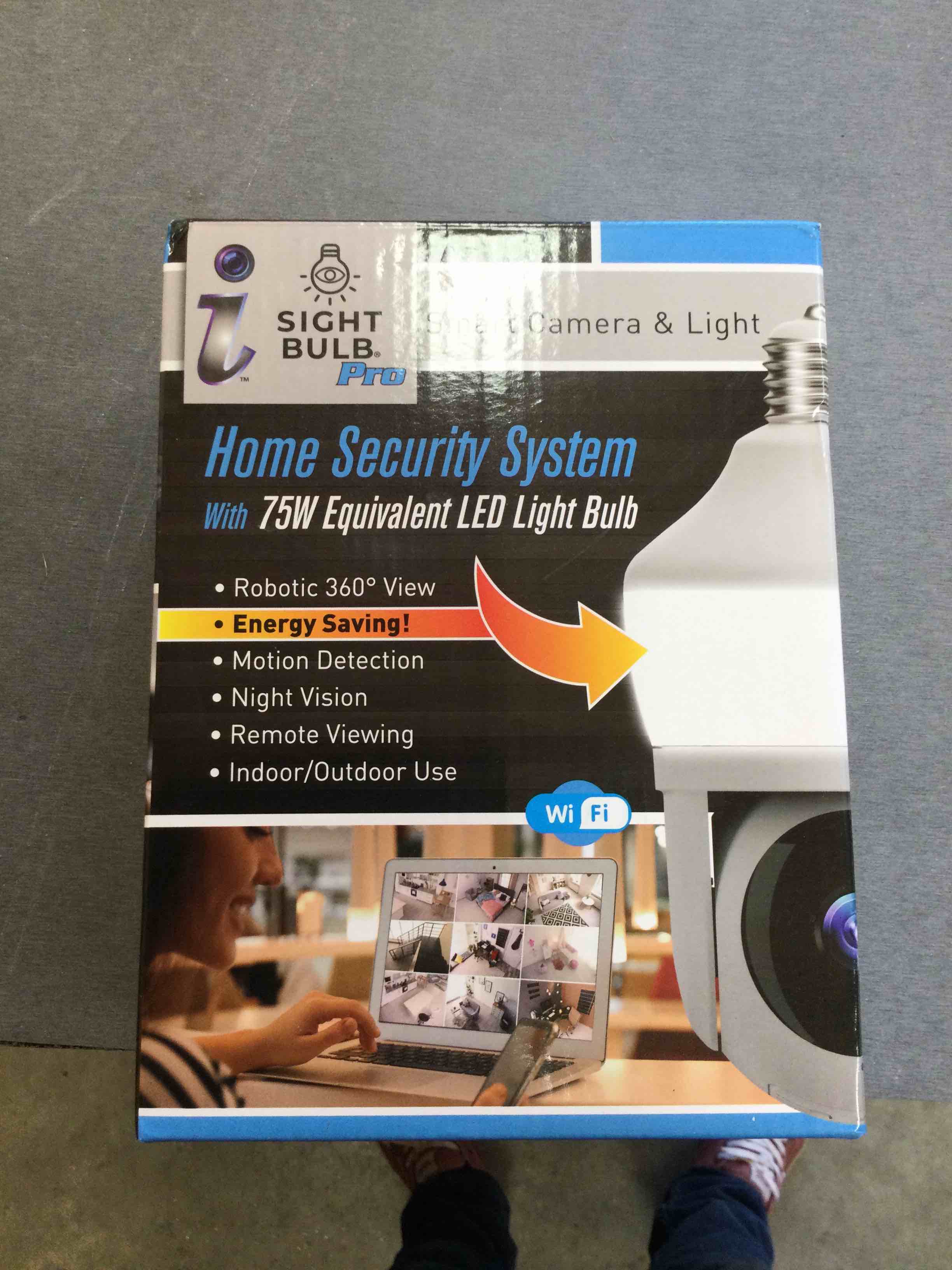 Motion Detecting 360-Degree Indoor/Outdoor Wi-Fi Home Security Camera with Light, White