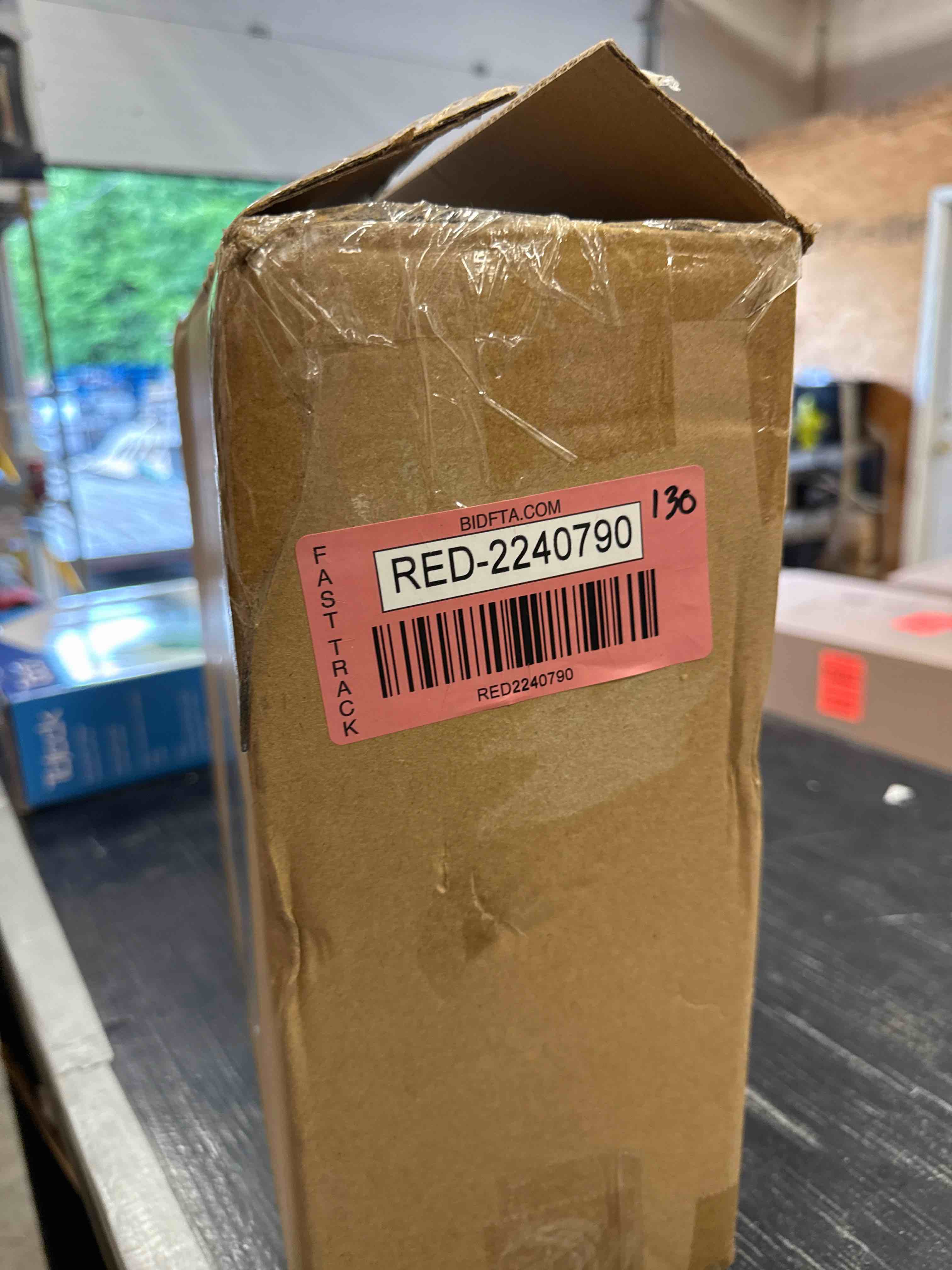 https://s3.amazonaws.com/lotting-images-prod/johnsoncity/RED2240790_1751402659102.jpeg