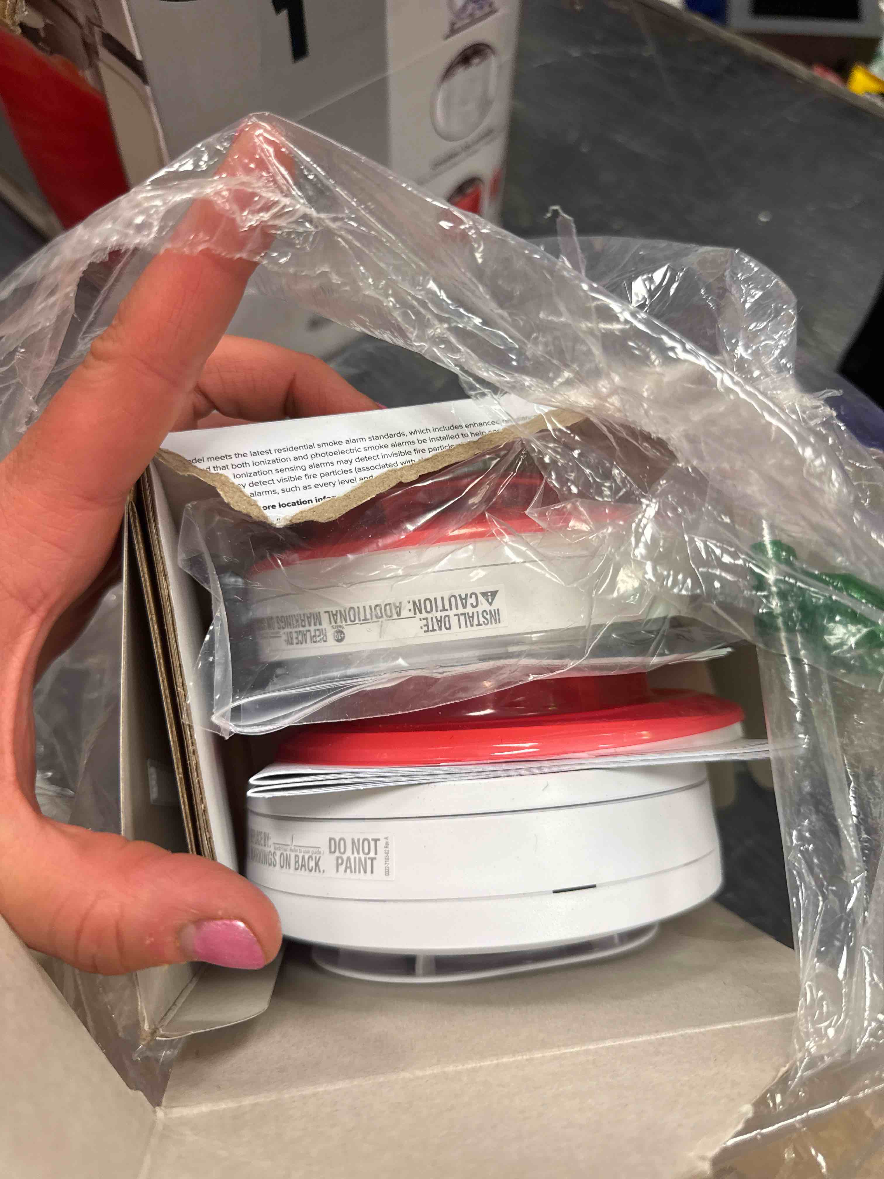 https://s3.amazonaws.com/lotting-images-prod/johnsoncity/RED2240841_1751474461049.jpeg
