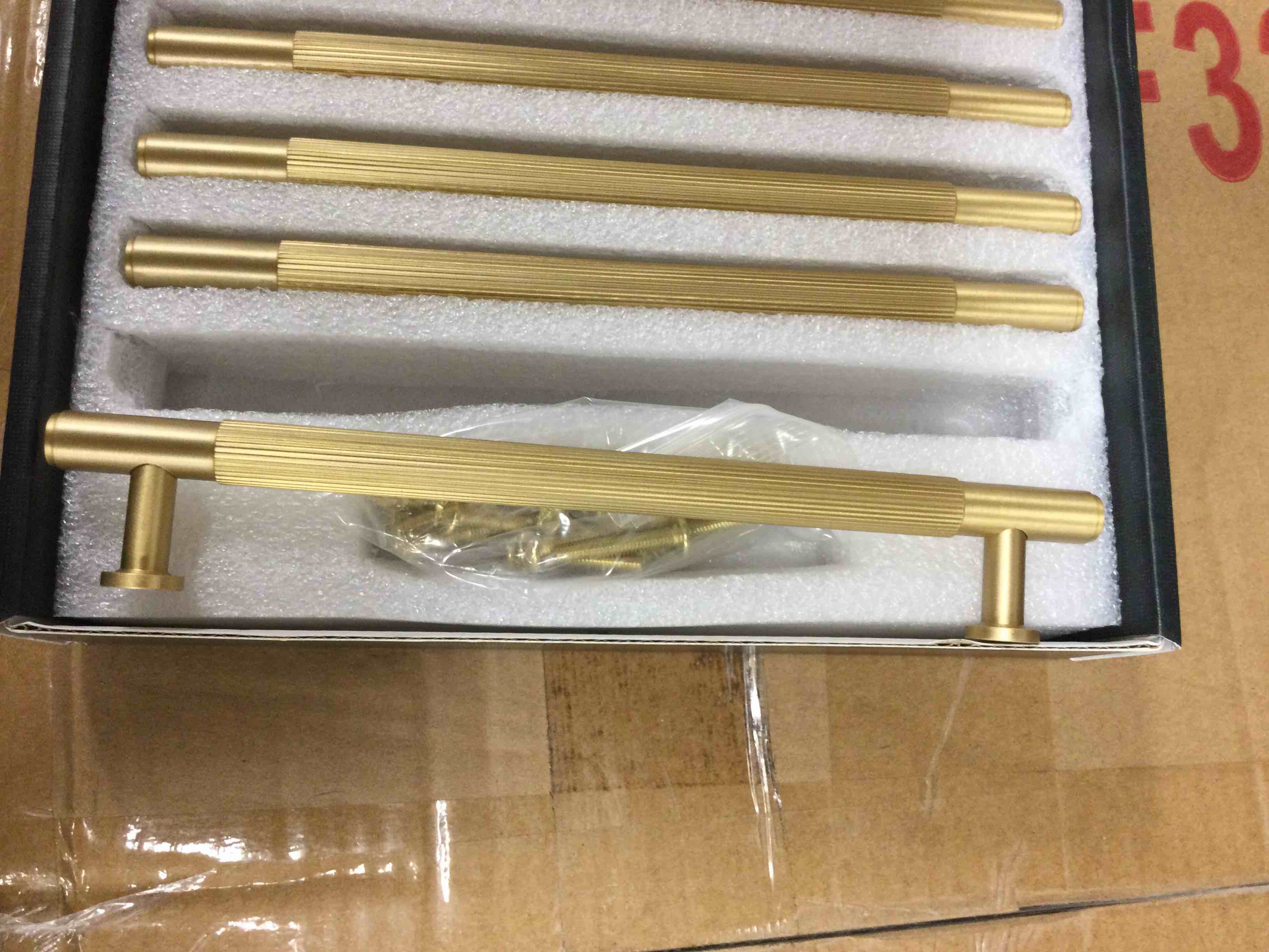 https://s3.amazonaws.com/lotting-images-prod/johnsoncity/RED2241179_1754323927183.jpeg