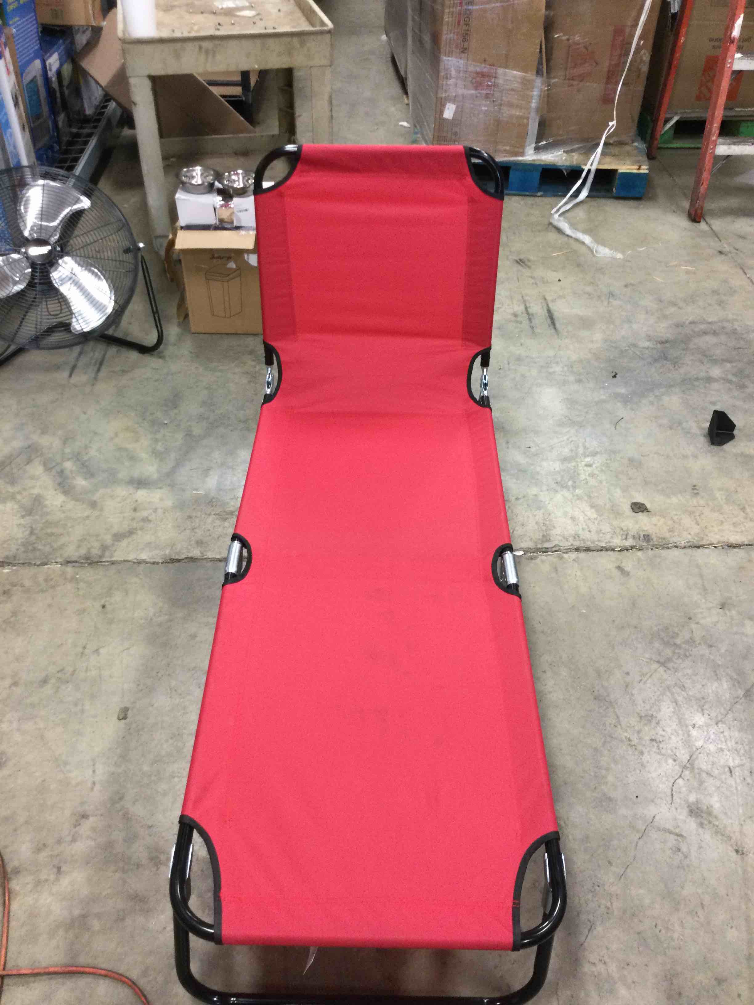 Outsunny Folding Chaise Lounge Chair for Outside, 2-in-1 Tanning Chair with Pillow & Pocket, Adjustable Pool Chair for Beach, Patio, Lawn, Deck, Red