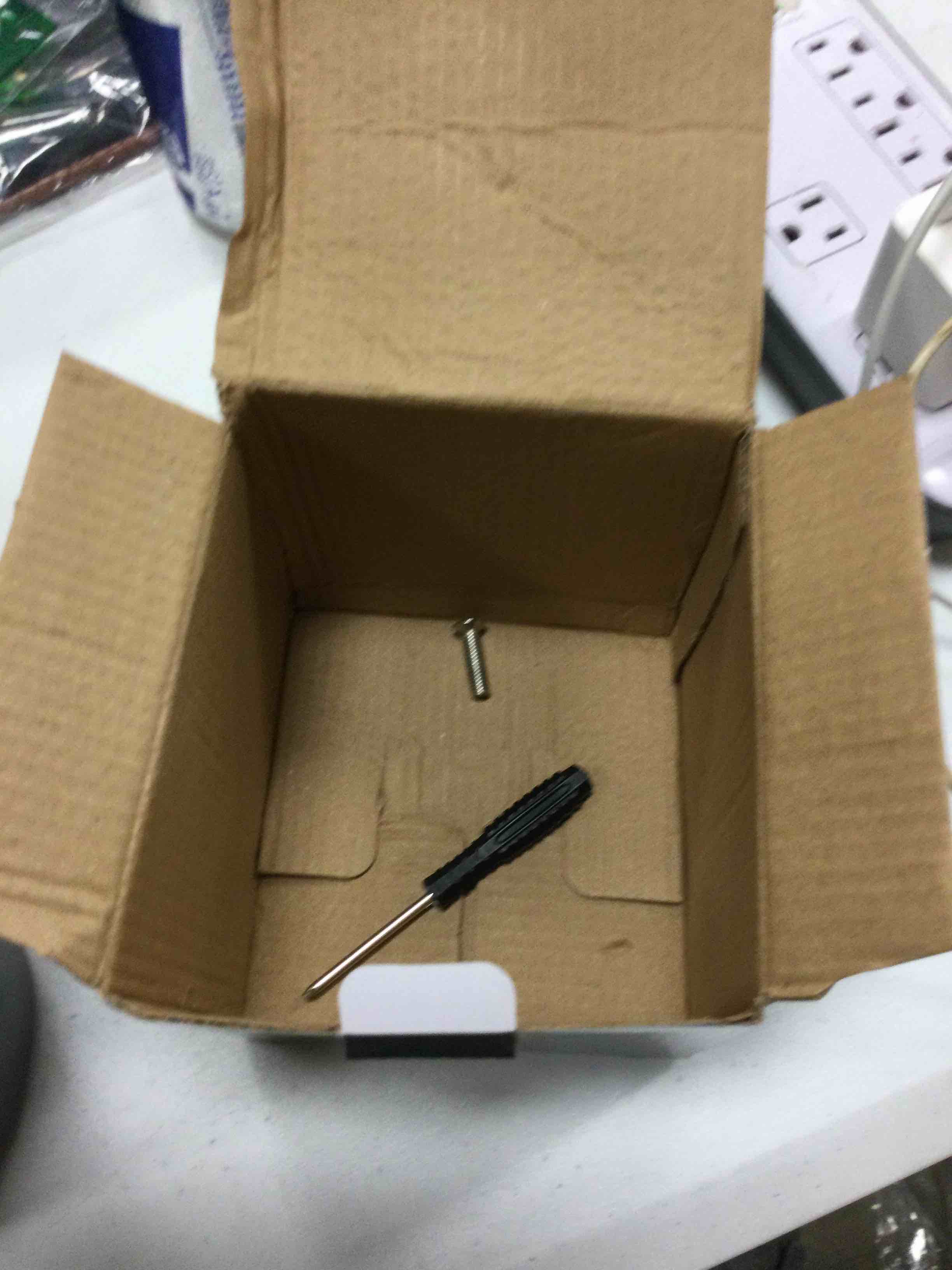 https://s3.amazonaws.com/lotting-images-prod/johnsoncity/RED2241281_1749749838817.jpeg