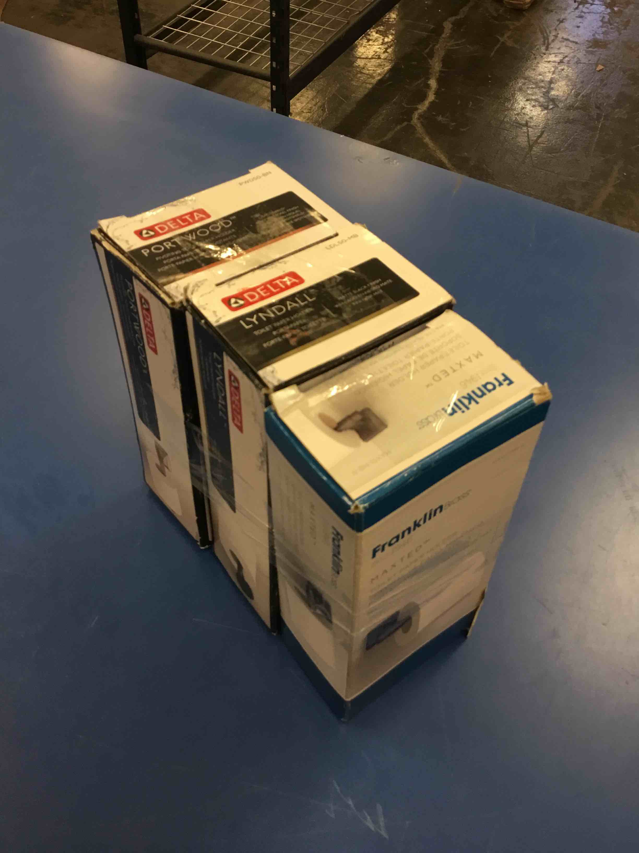 https://s3.amazonaws.com/lotting-images-prod/johnsoncity/RED2245555_1665767233790.jpeg