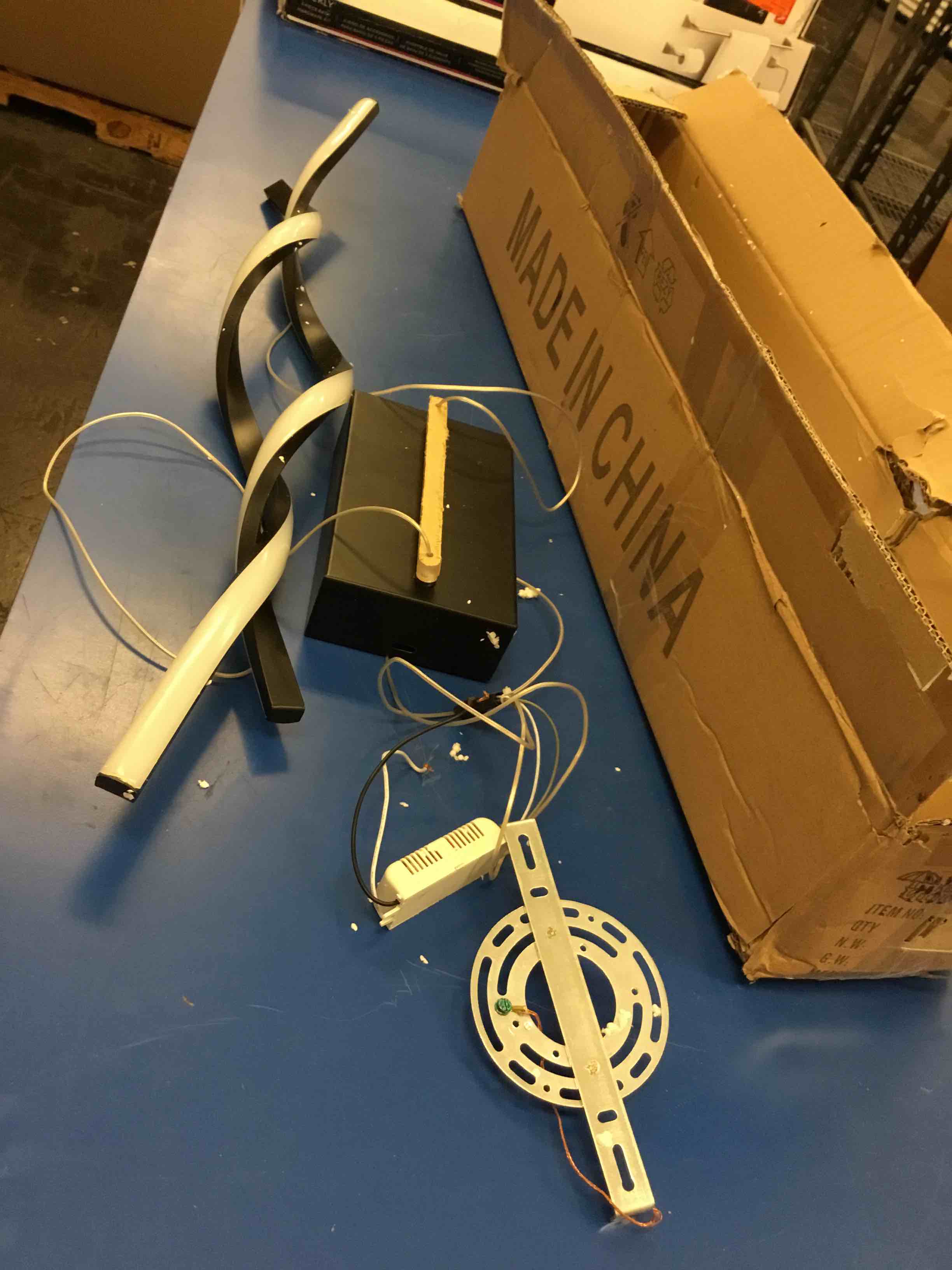 https://s3.amazonaws.com/lotting-images-prod/johnsoncity/RED2245557_1665769756517.jpeg