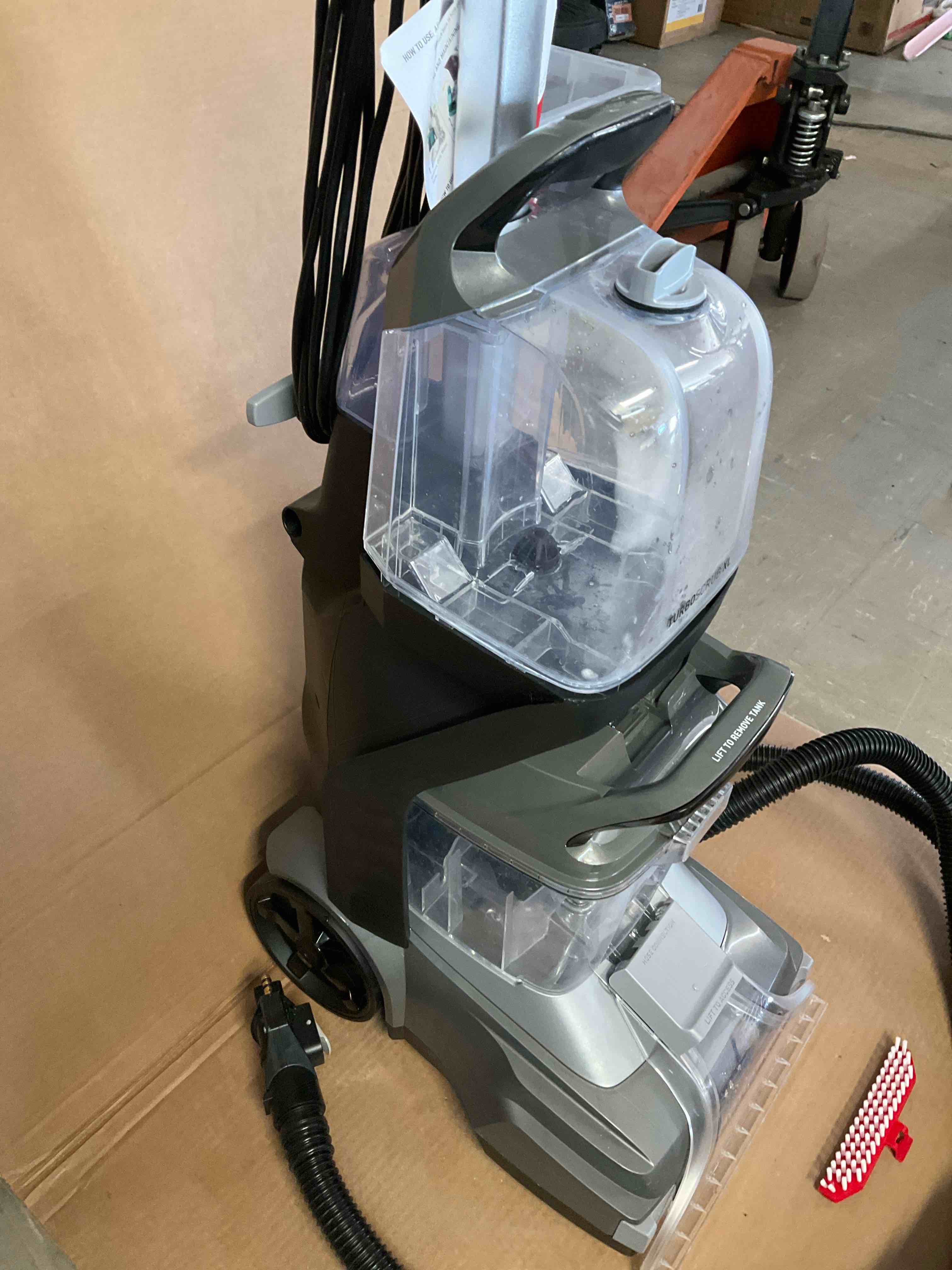 https://s3.amazonaws.com/lotting-images-prod/johnsoncity/RED3392146_1751577421392.jpeg