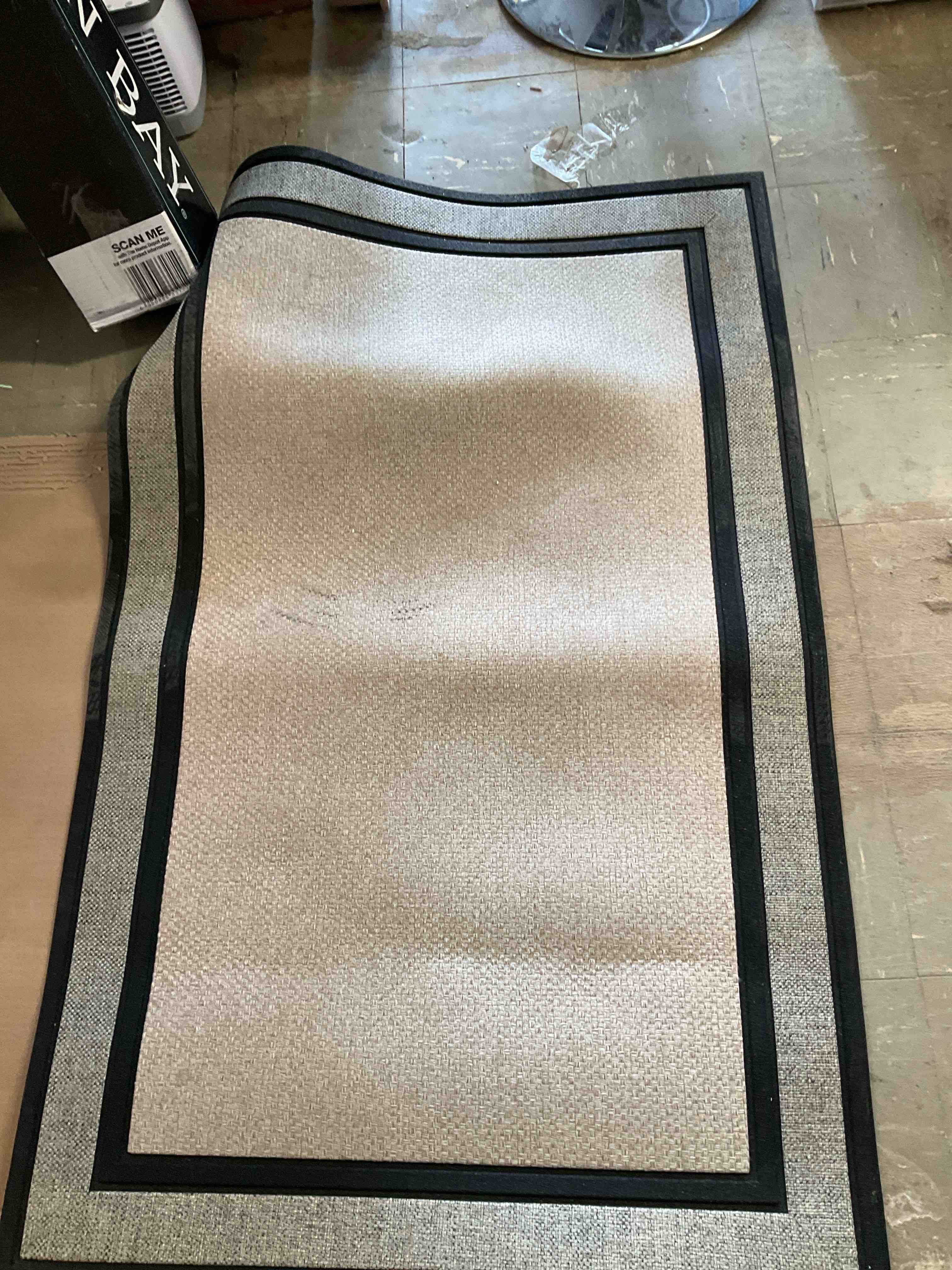 48”x30” outdoor gray and black doormat** small cracking on back