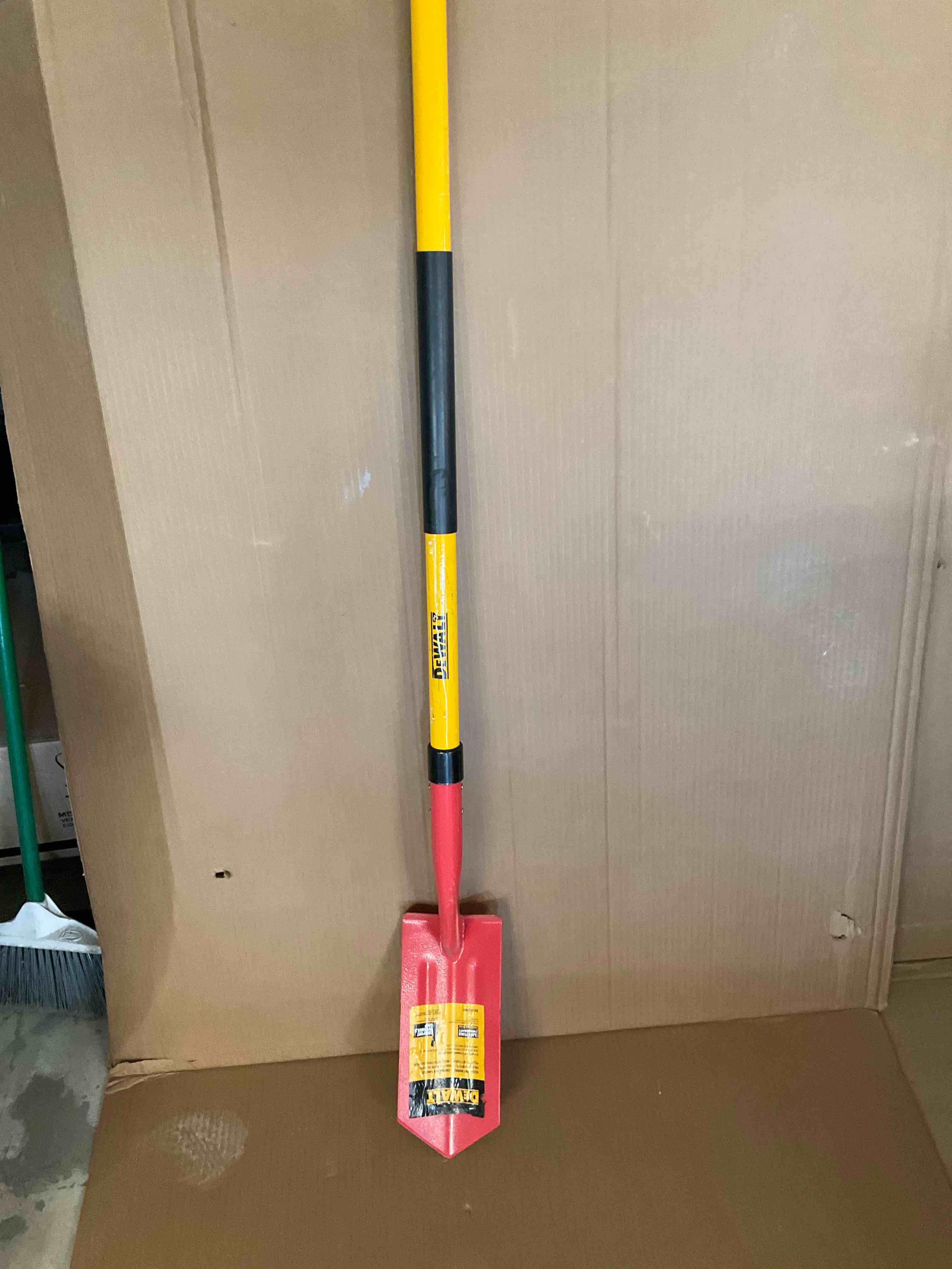 https://s3.amazonaws.com/lotting-images-prod/johnsoncity/RED3392186_1752249660996.jpeg
