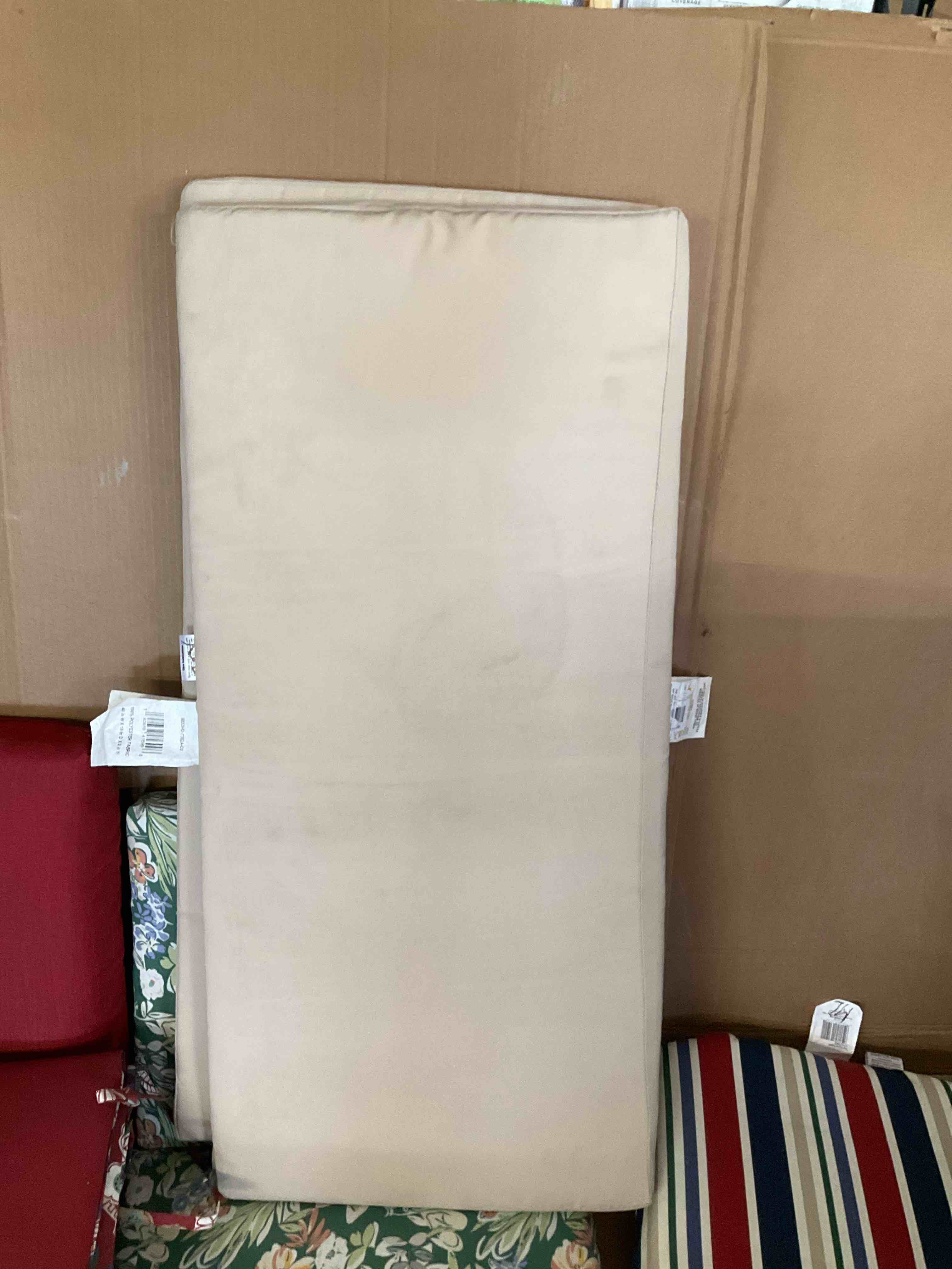https://s3.amazonaws.com/lotting-images-prod/johnsoncity/RED3392189_1752250538811.jpeg