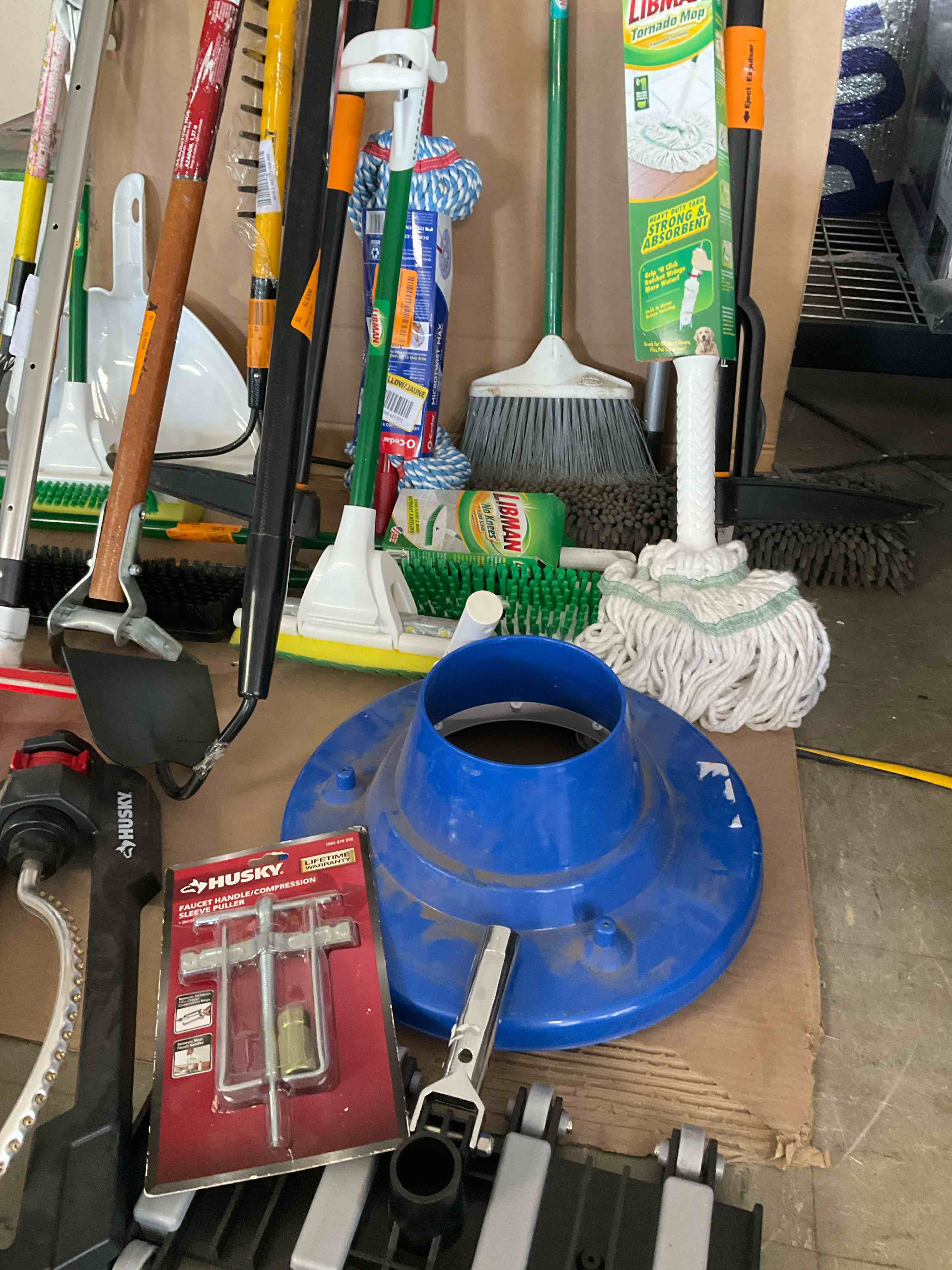 https://s3.amazonaws.com/lotting-images-prod/johnsoncity/RED3392220_1752696568871.jpeg