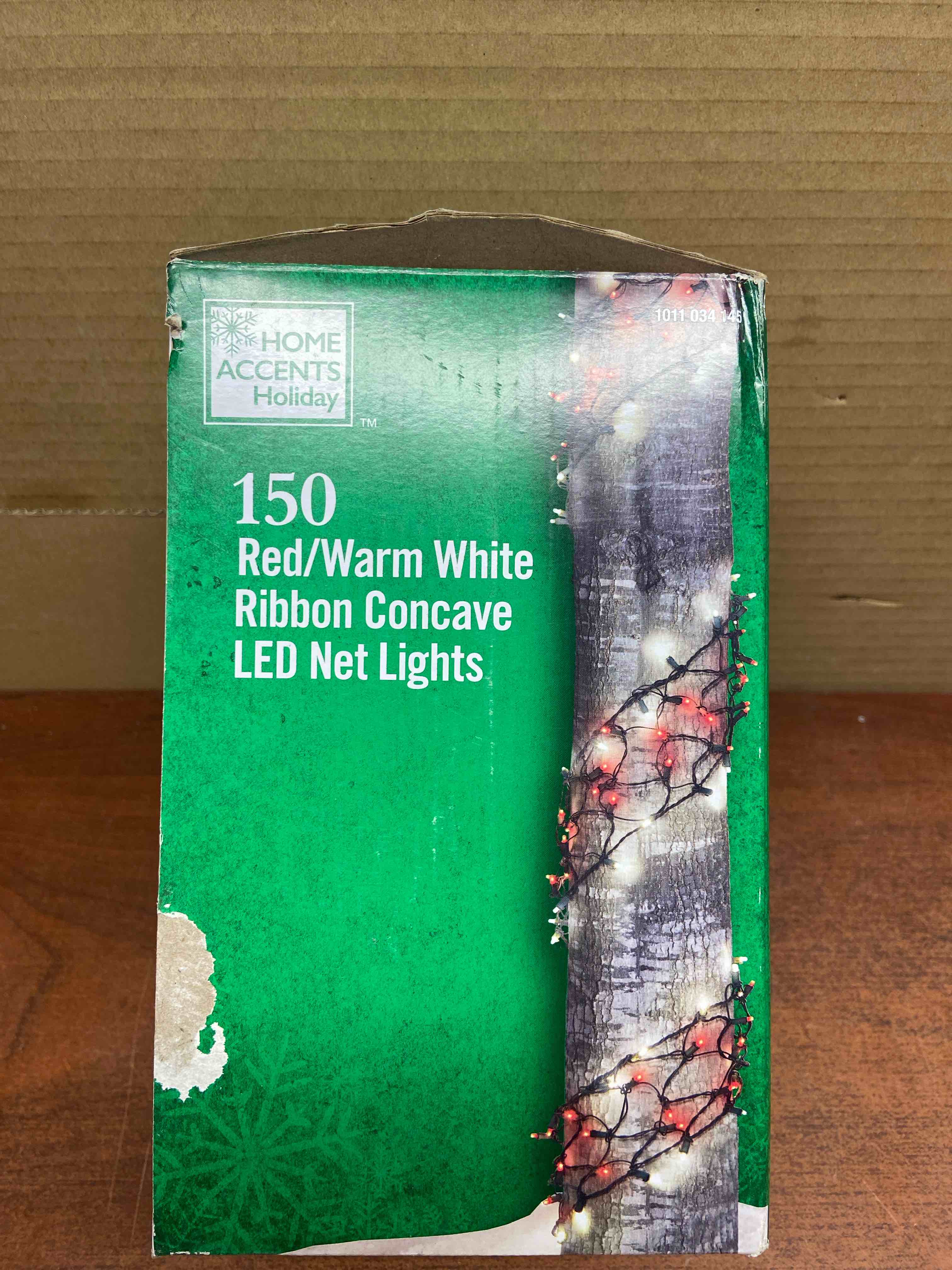 150 Count Red/Warm White Ribbon Concave LED Net Lights