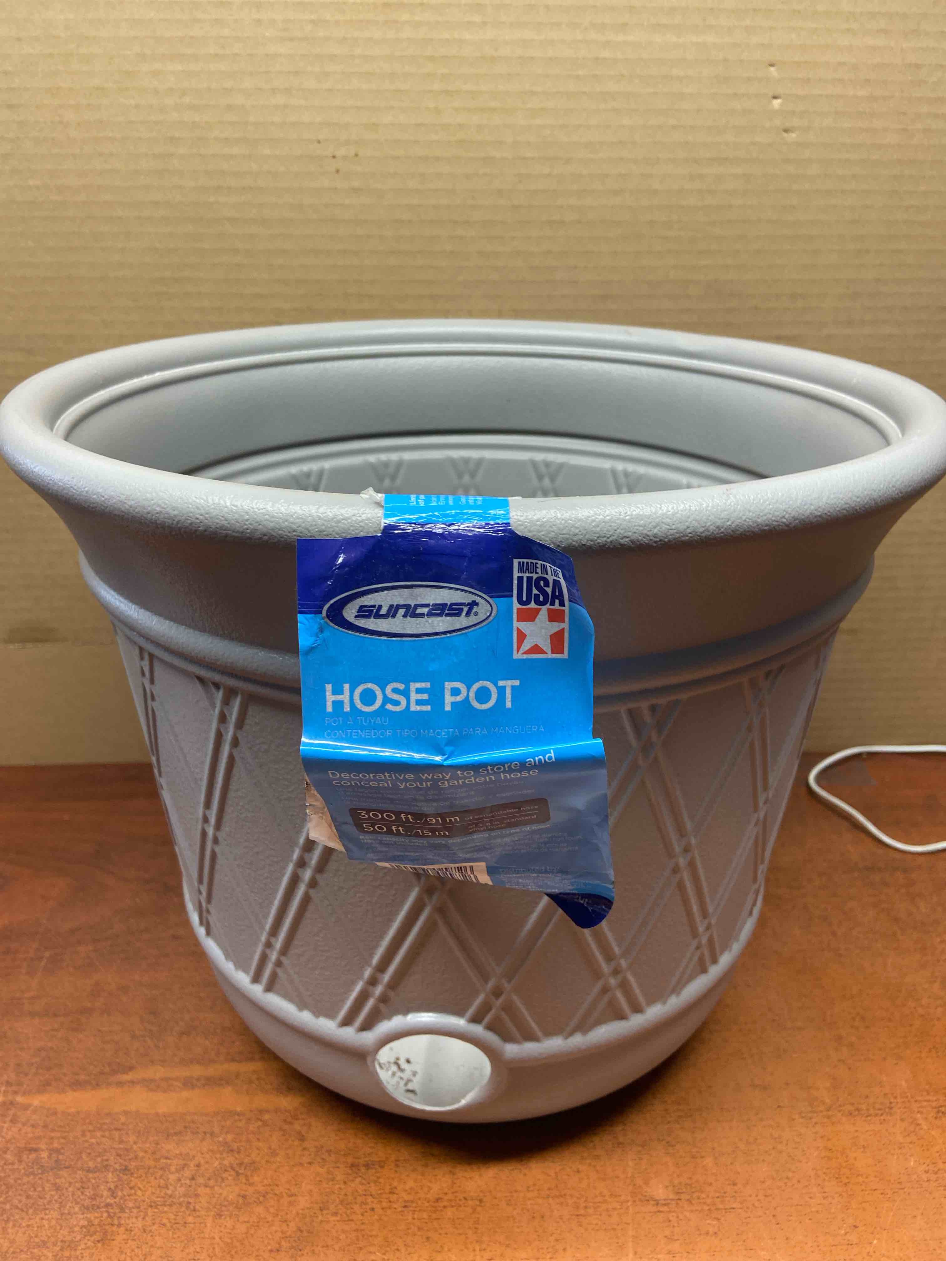 Lattice Hose Pot