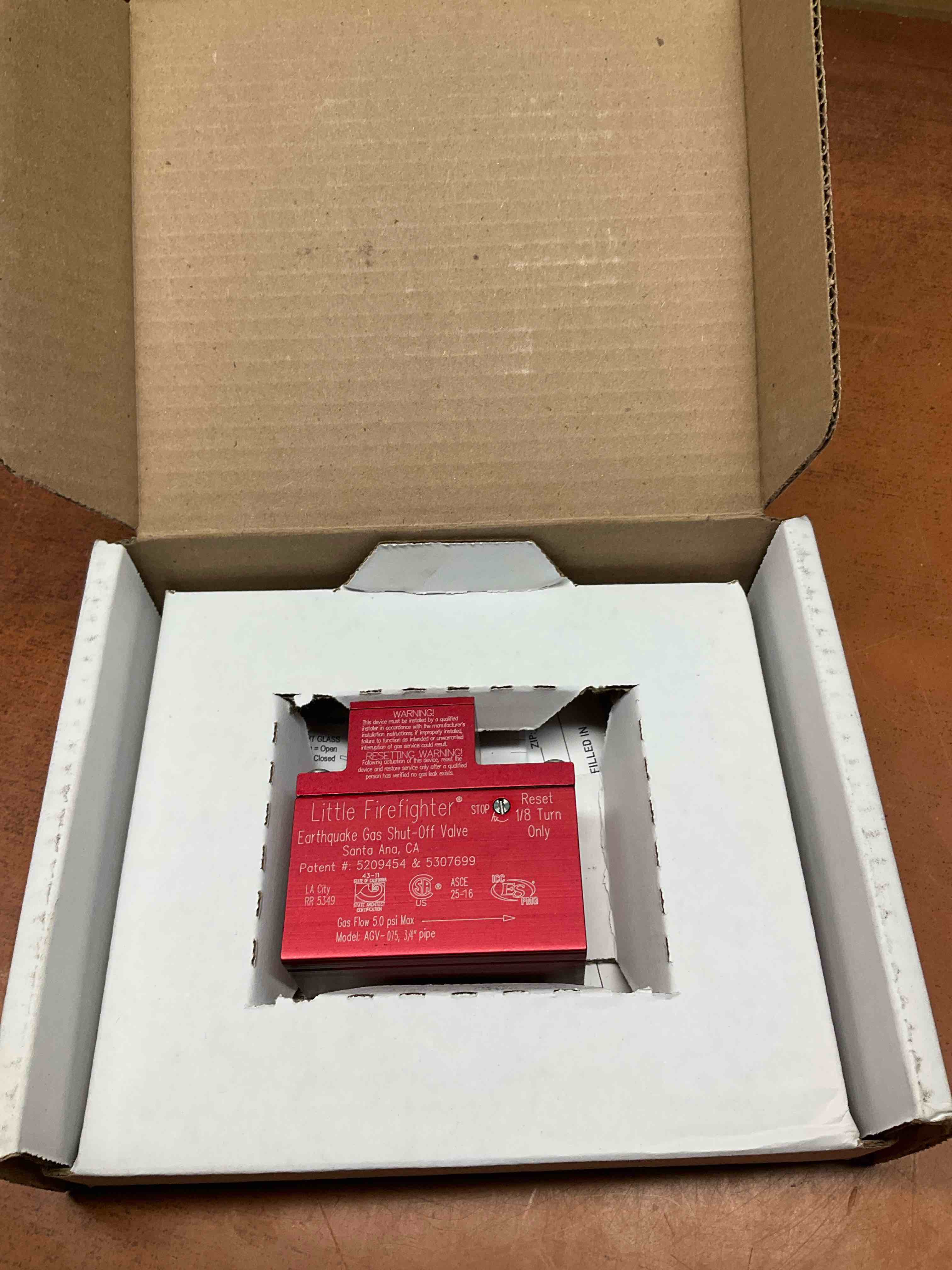 Little Firefighter AGV-075 3/4" Earthquake Horizontal Valve