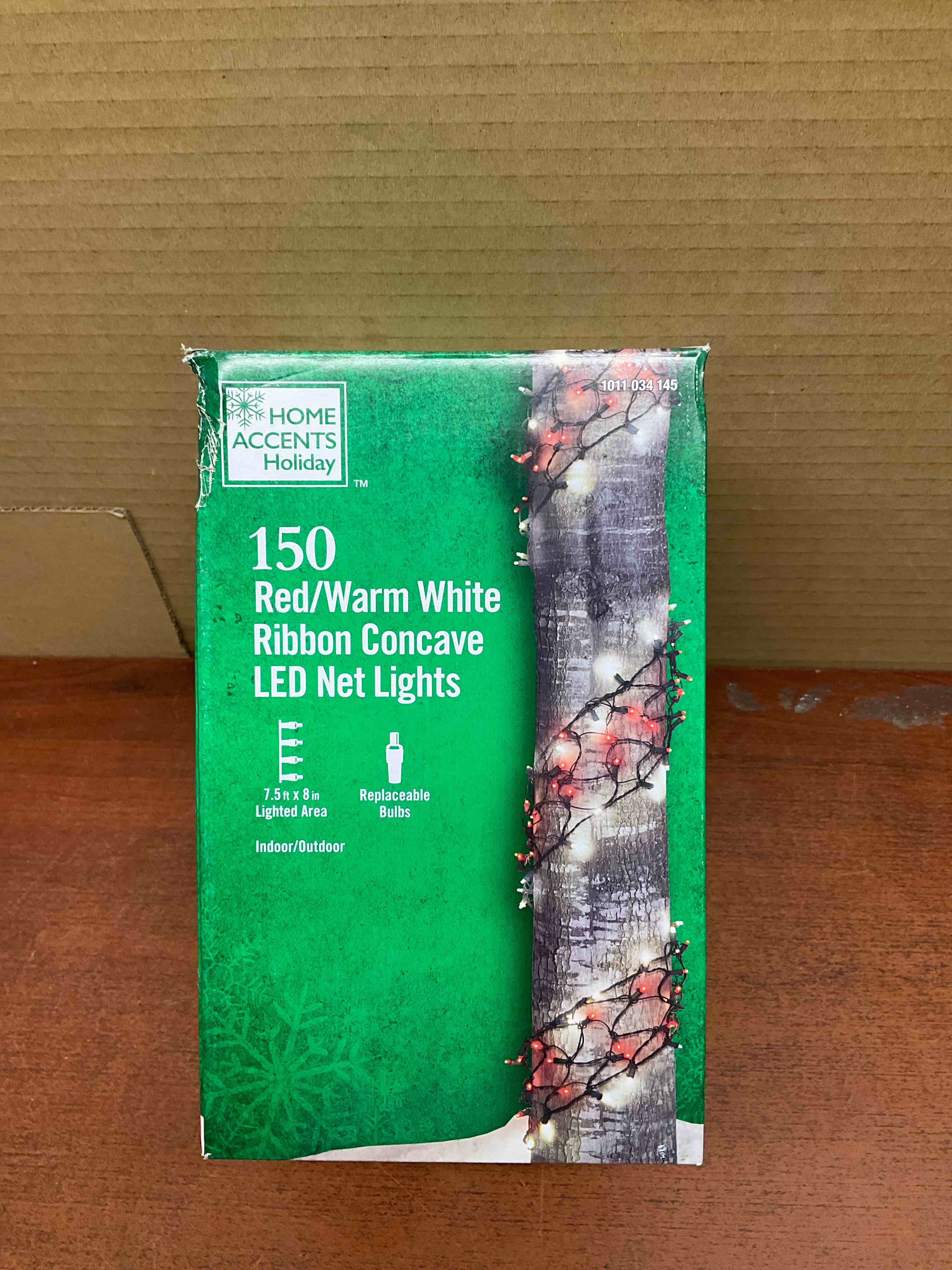 150 Count Red/Warm White Ribbon Concave LED Net Lights