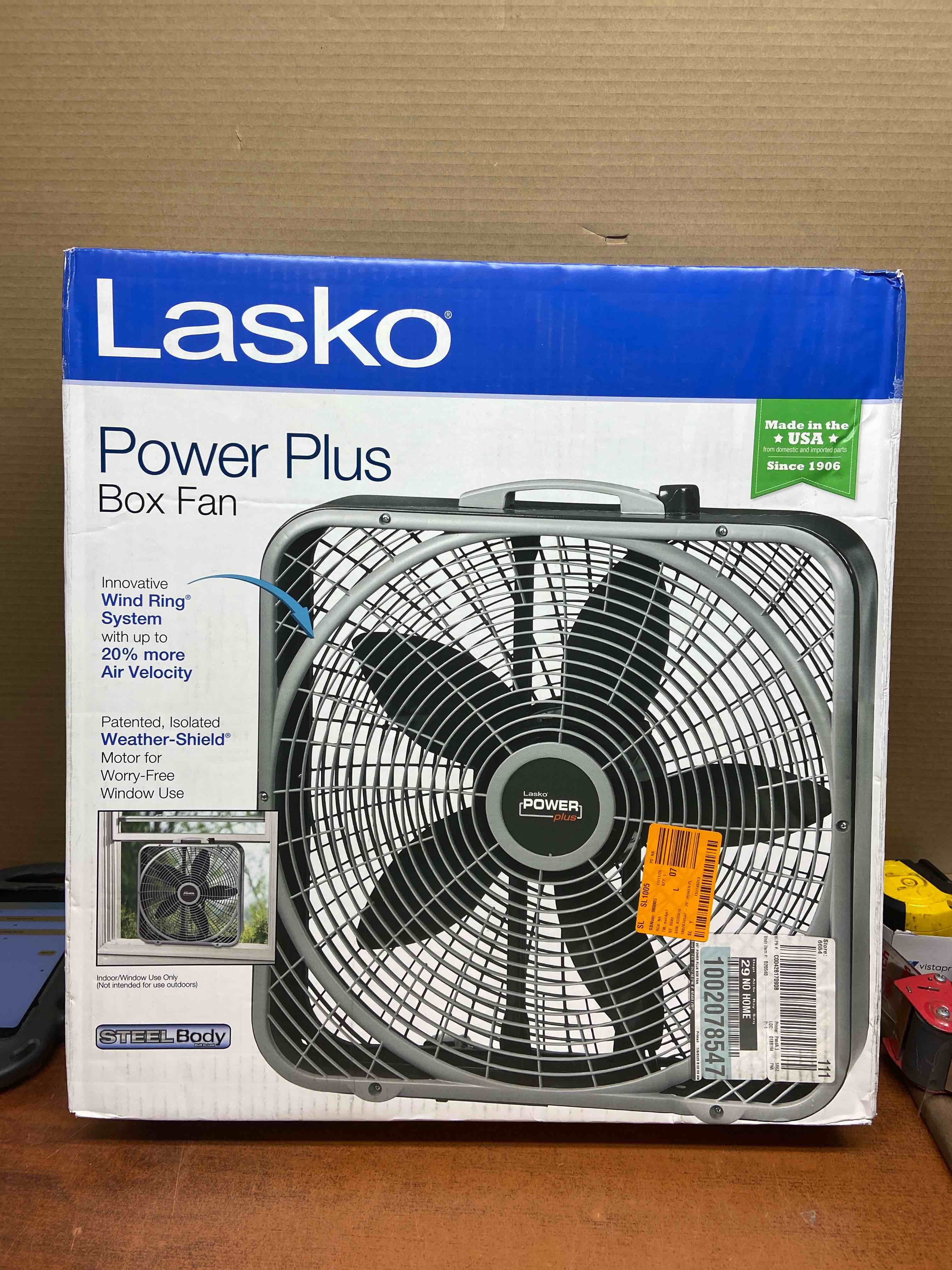 lasko 20 in. power plus box fan