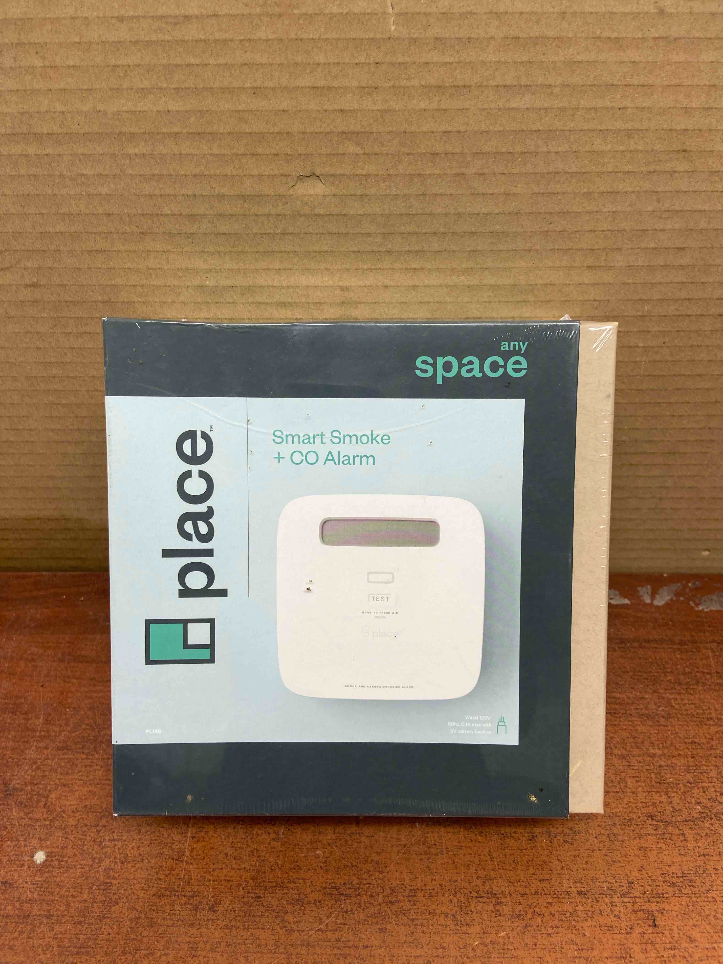any space-smart smoke and carbon monoxide detector and alarm-hardwired with battery backup pl1as