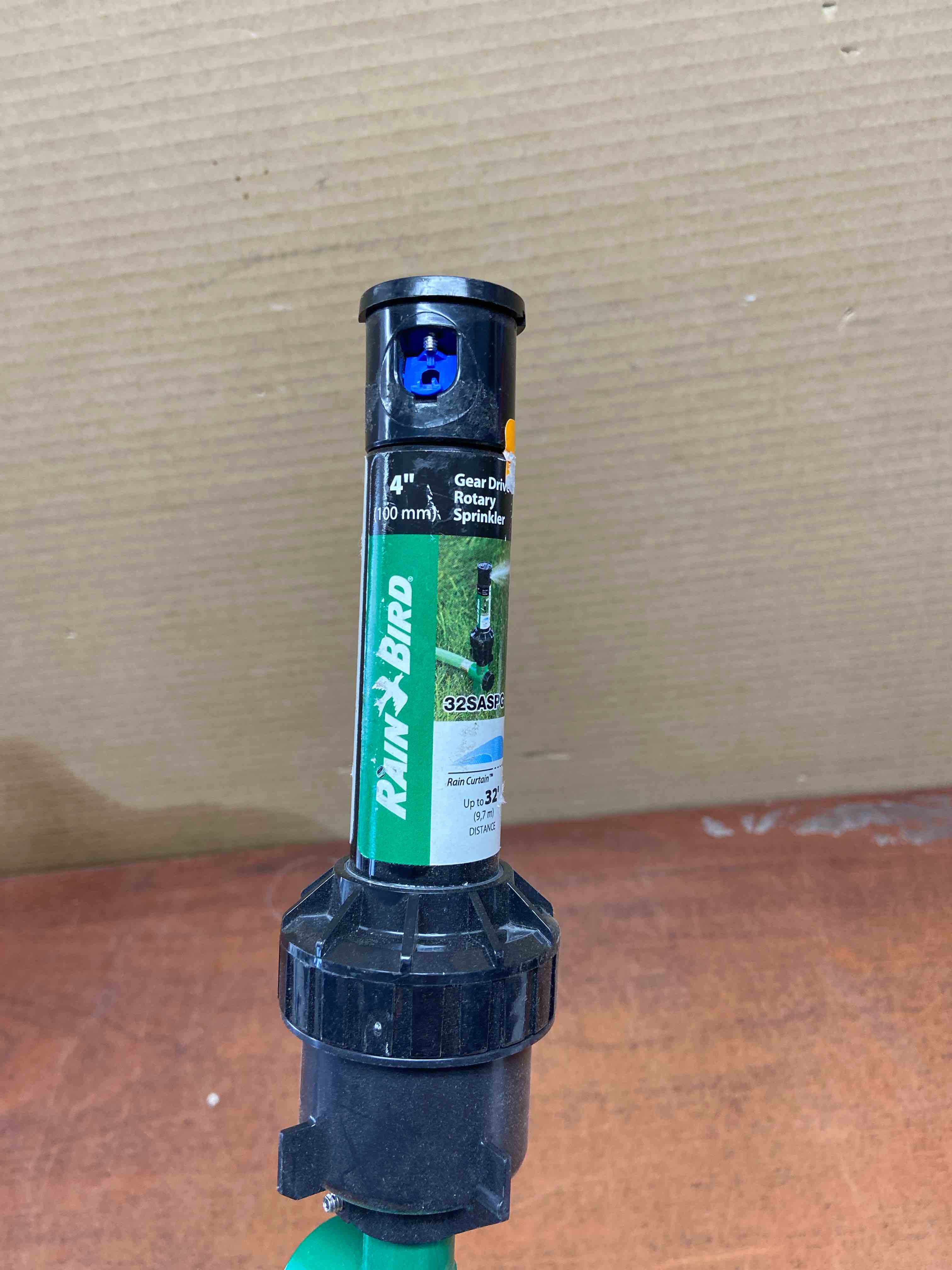 rain bird plastic spike base gear drive sprinkler head 3200 sq. ft.