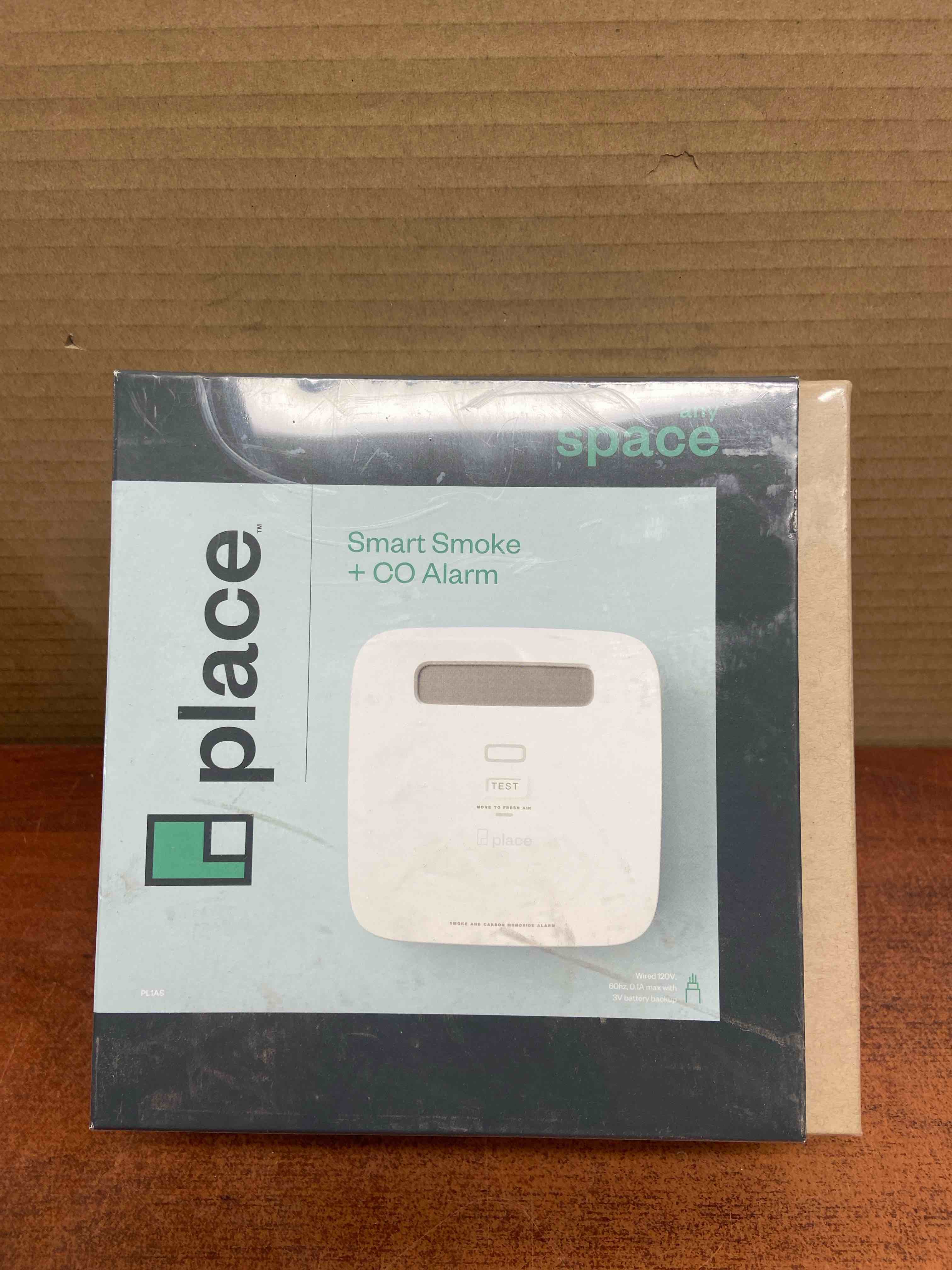 any space-smart smoke and carbon monoxide detector and alarm-hardwired with battery backup pl1as