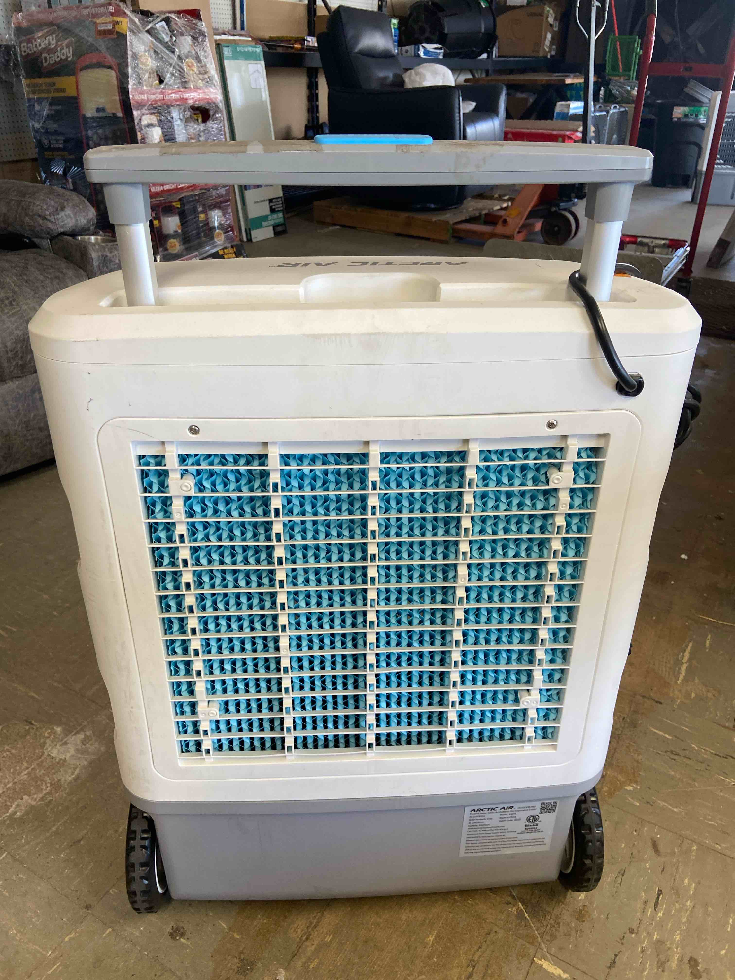 Condition photo showing Good Condition for 1300 cfm portable 3 speed outdoor evaporative air cooler