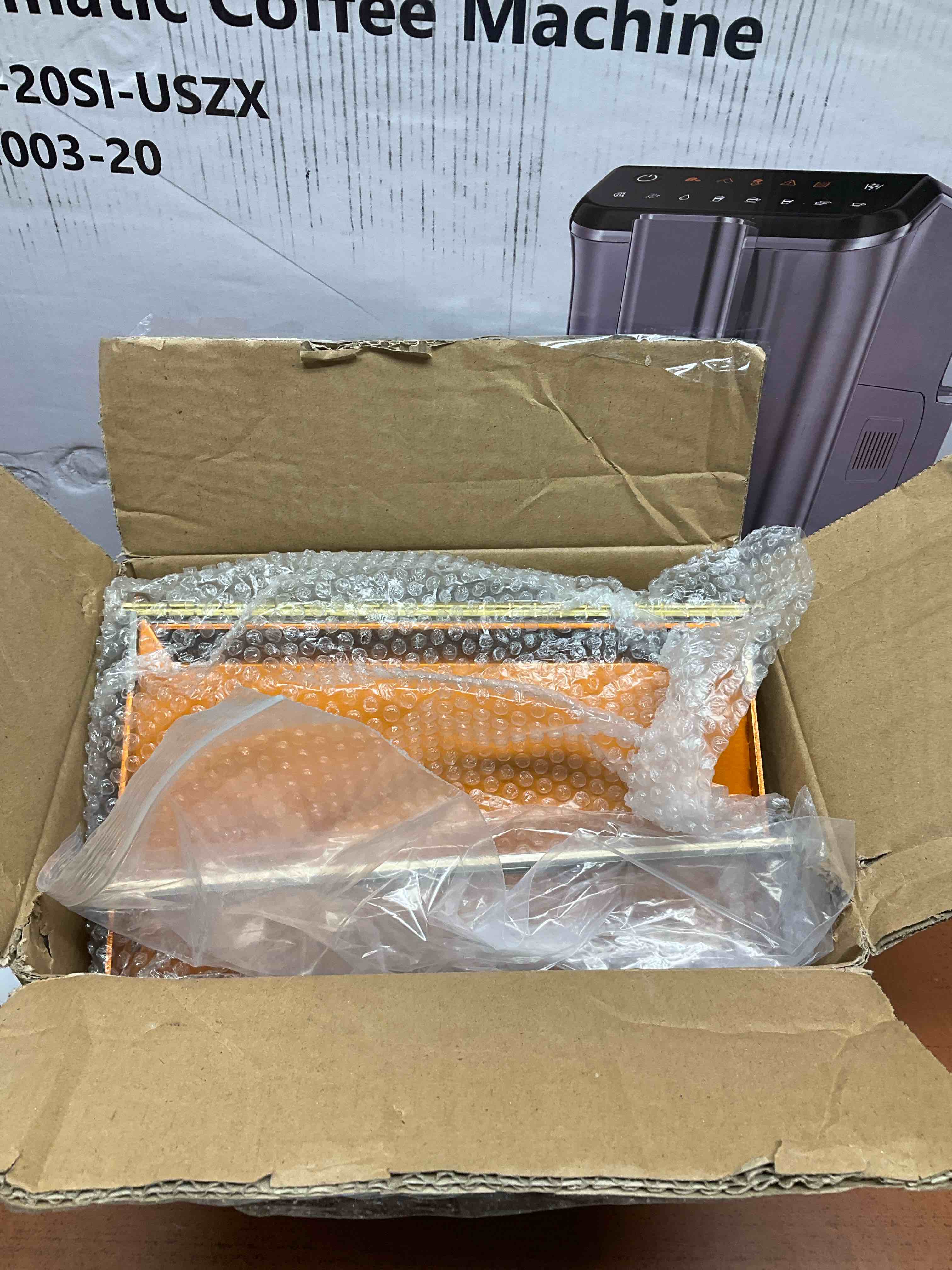 Condition photo showing New/Like New for vevor drywall flat box 10" quick clean aluminum finishing mud box