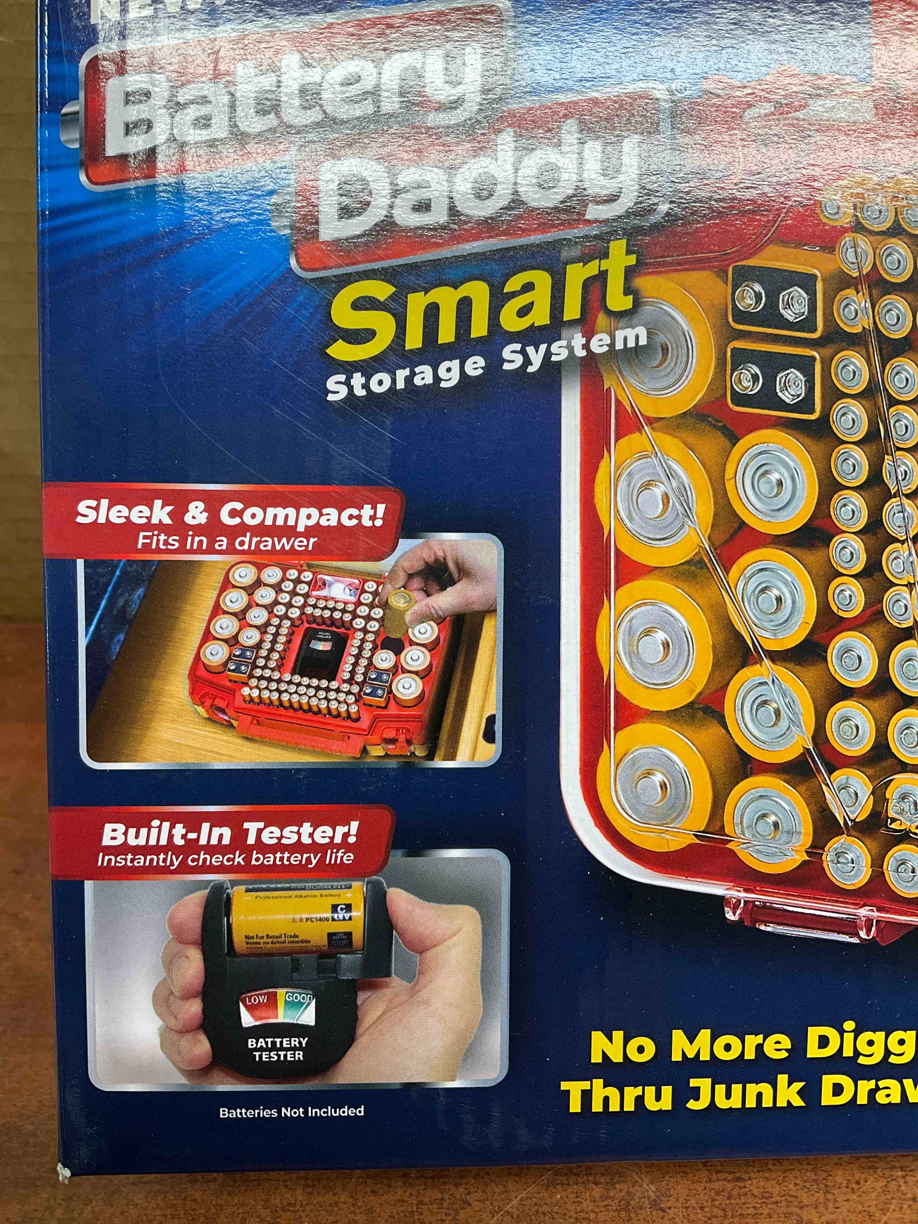 Condition photo showing New/Like New for ontel battery daddy smart  battery storage system with built in battery tester to hold various sizes batteries