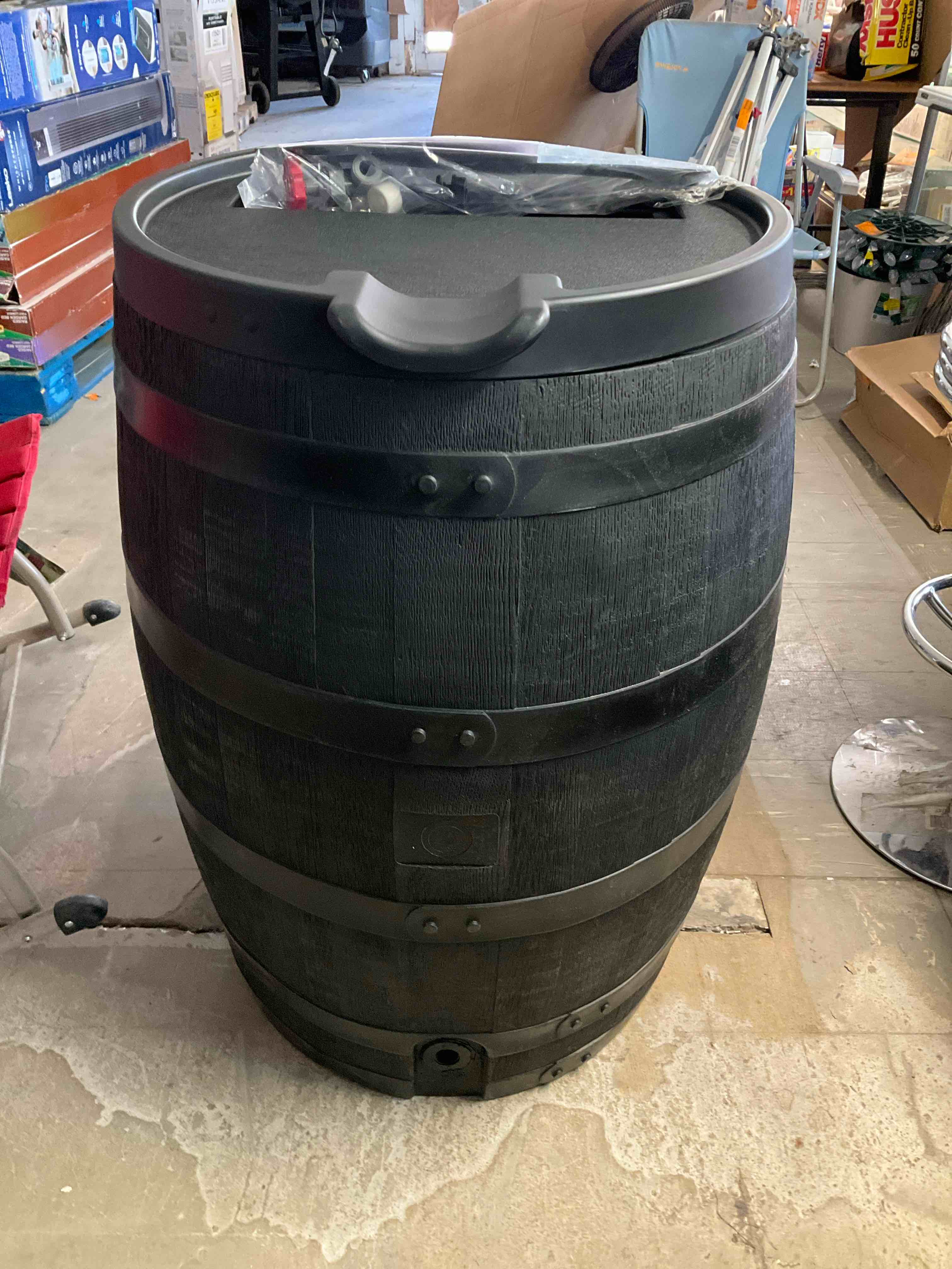 55 gallon premium flat back Eco rain barrel in flat black with removable lid 
