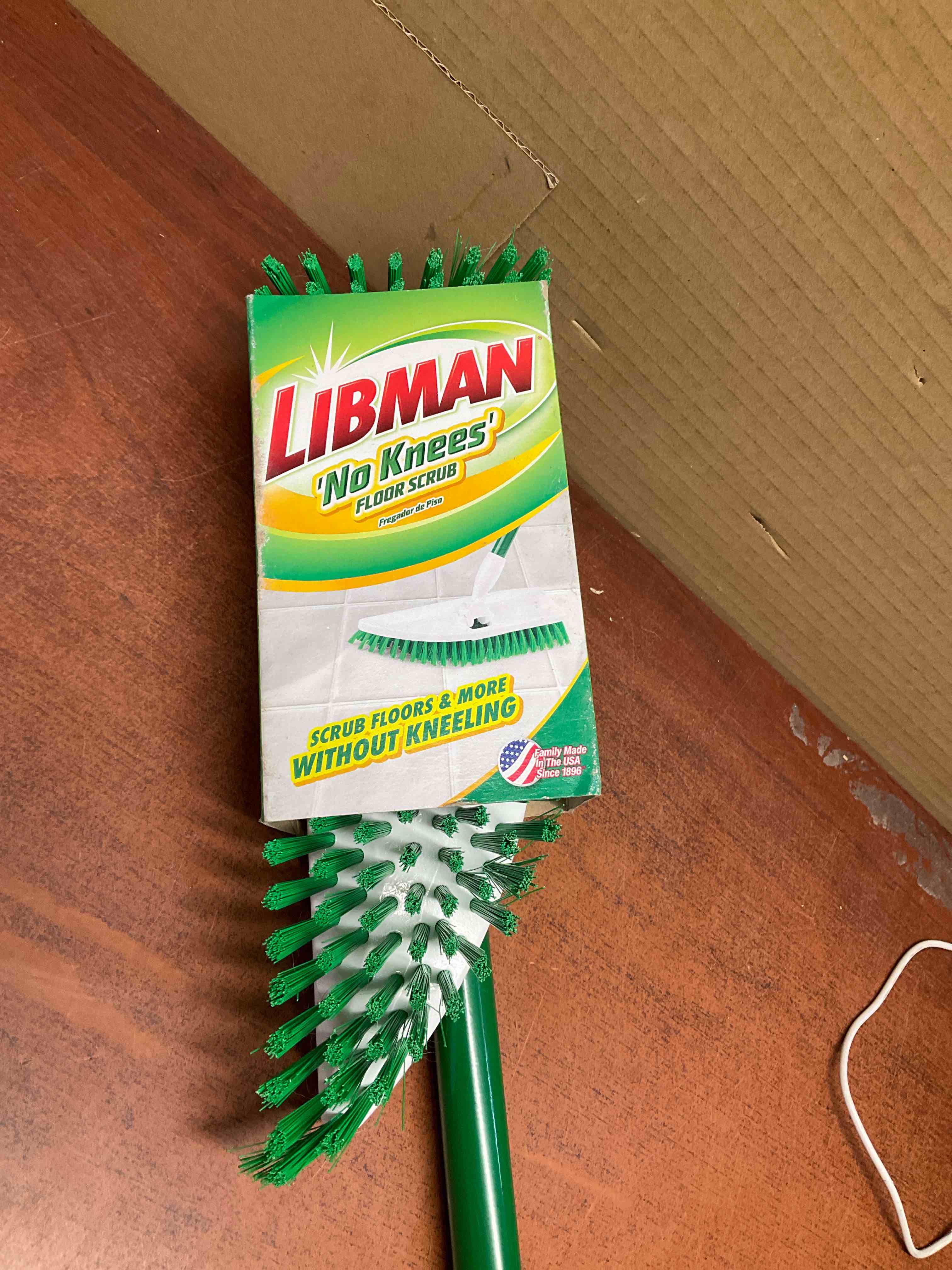 Libman No Knees Steel Handle Floor Scrub Brush Green White