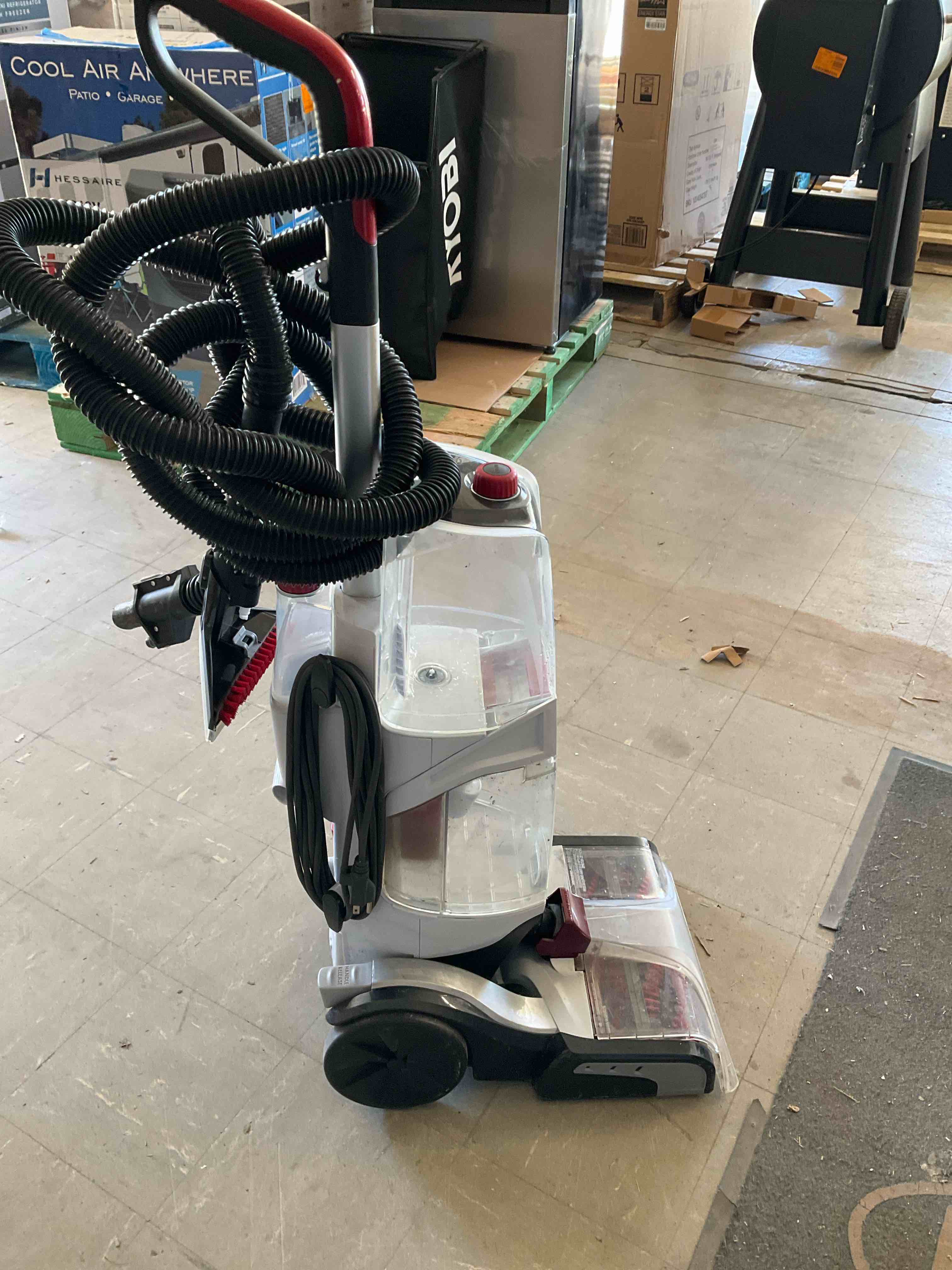 https://s3.amazonaws.com/lotting-images-prod/johnsoncity/RED3396514_1759334930962.jpeg