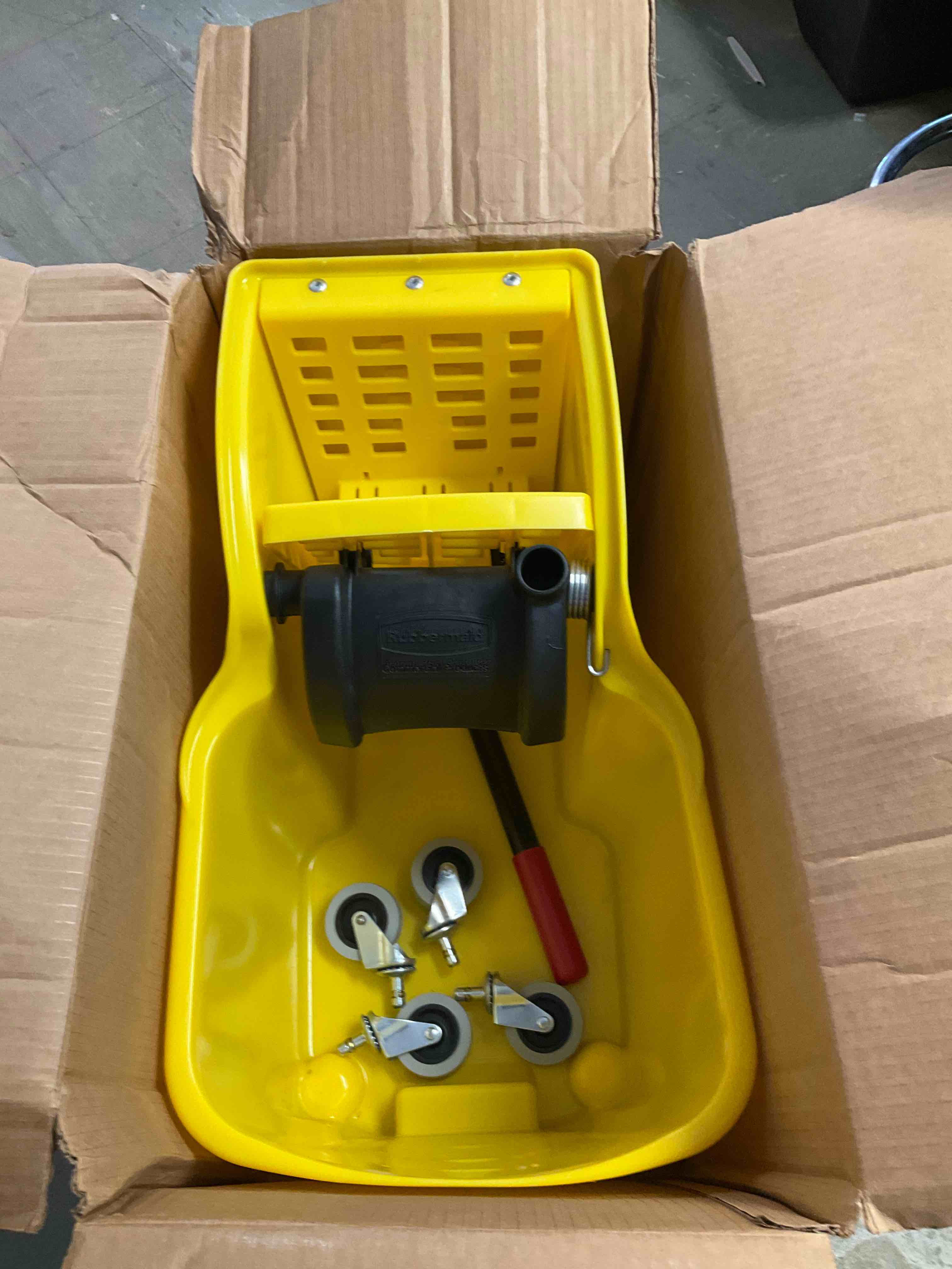 https://s3.amazonaws.com/lotting-images-prod/johnsoncity/RED3396522_1759337498595.jpeg