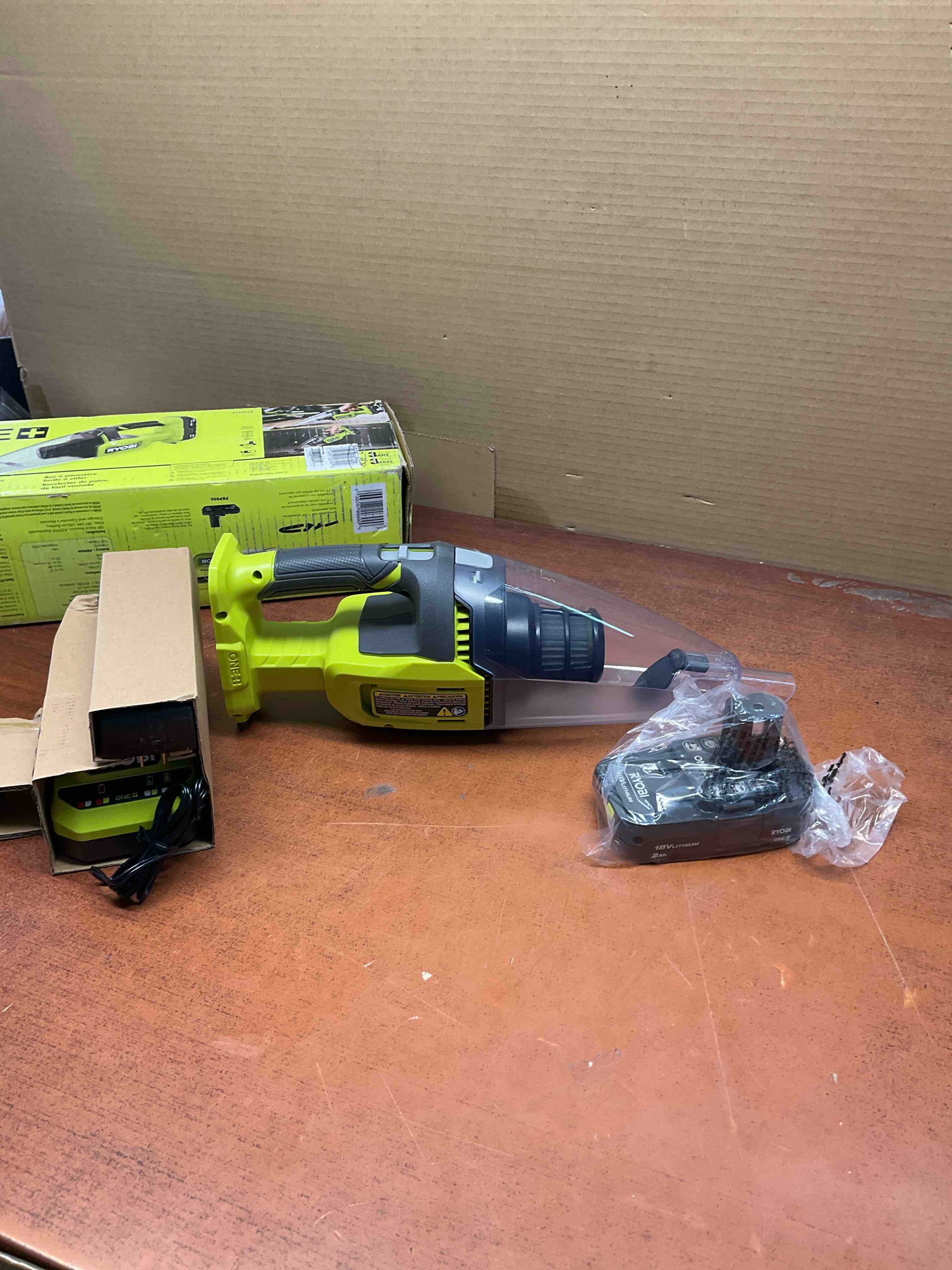 https://s3.amazonaws.com/lotting-images-prod/johnsoncity/RED3396594_1760546390566.jpeg